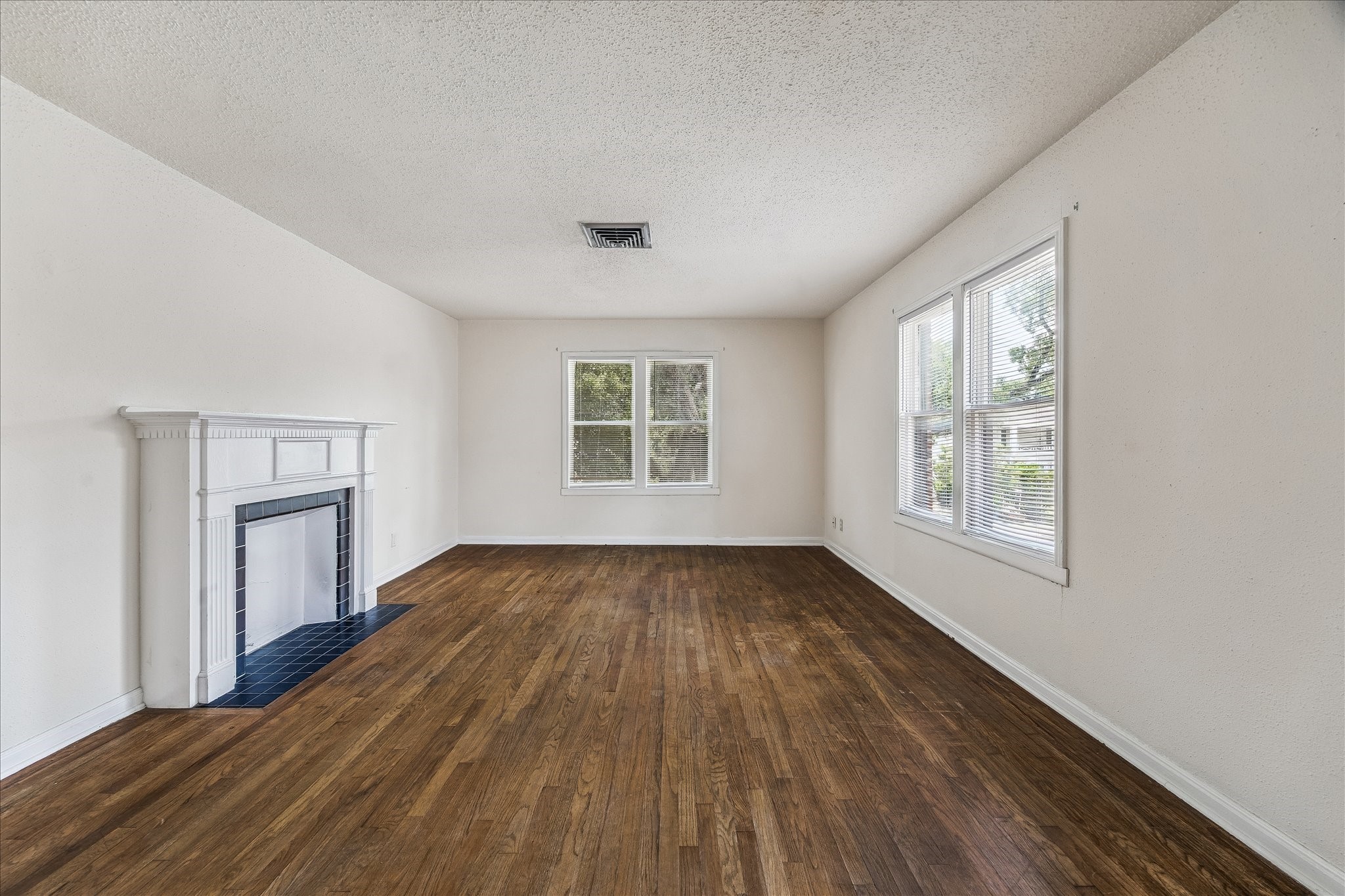 2308 Mcclendon Street Property Photo 12