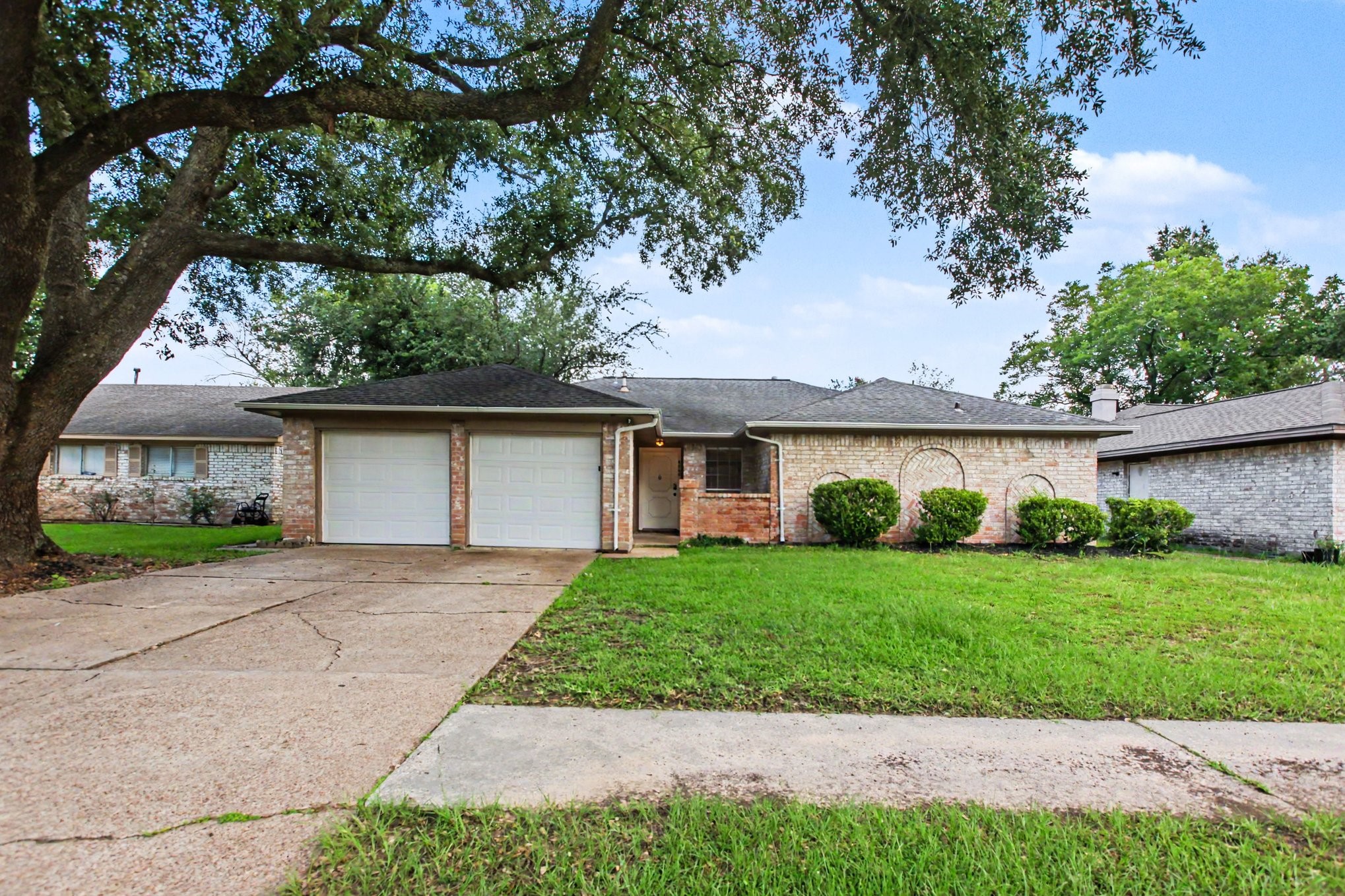 4806 Marywood Drive Property Photo 1