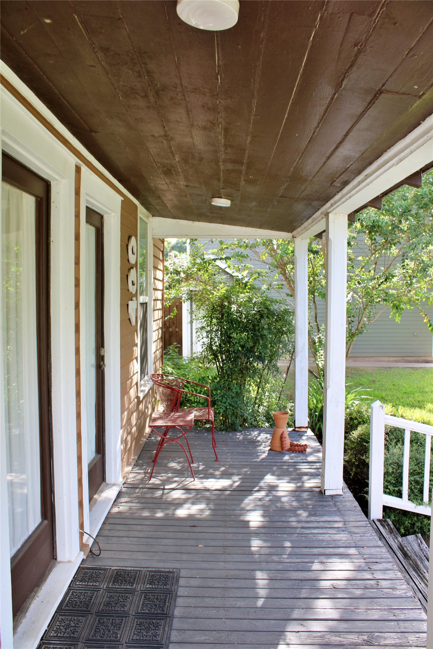 430 Dewees Street Property Photo 2