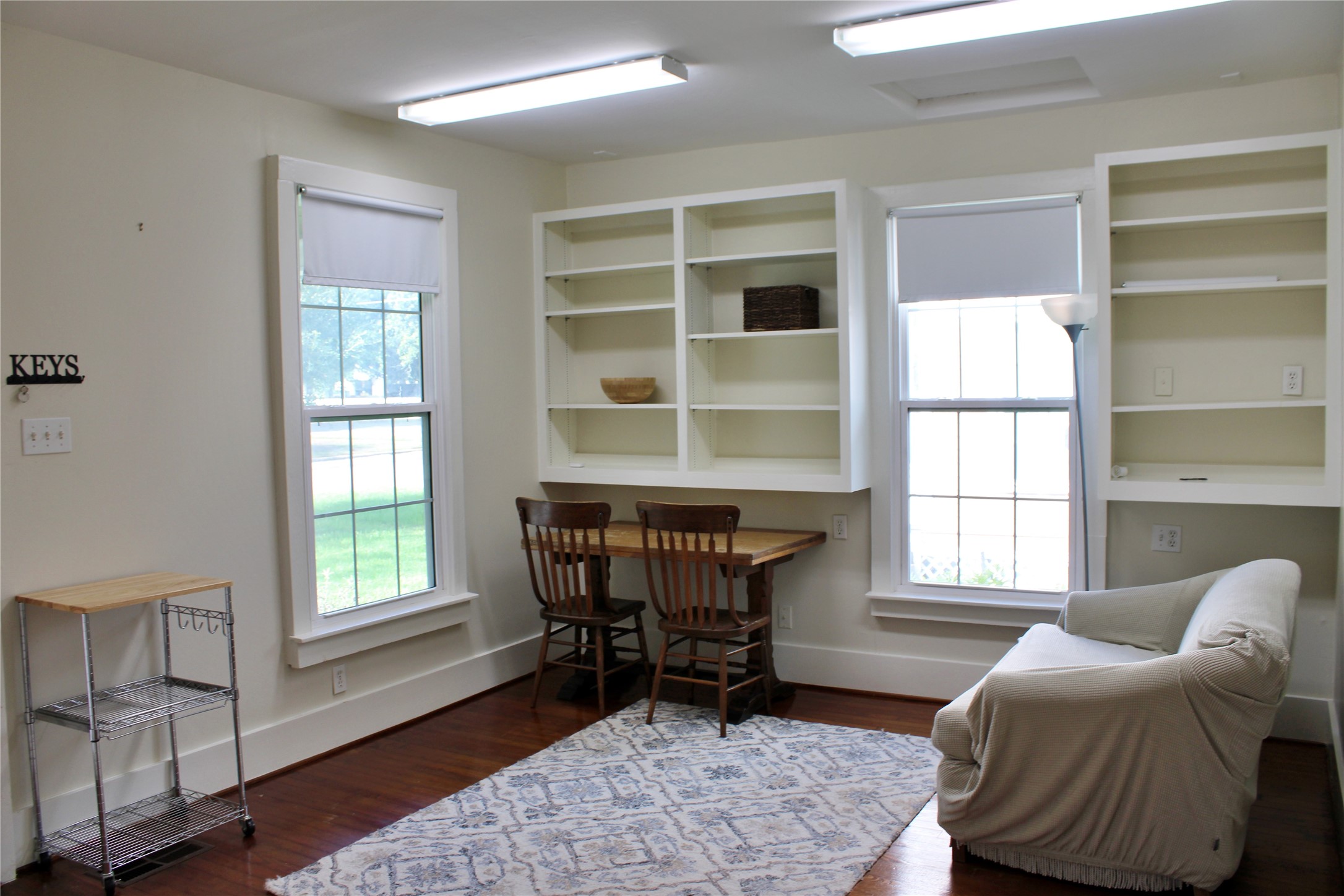 430 Dewees Street Property Photo 7