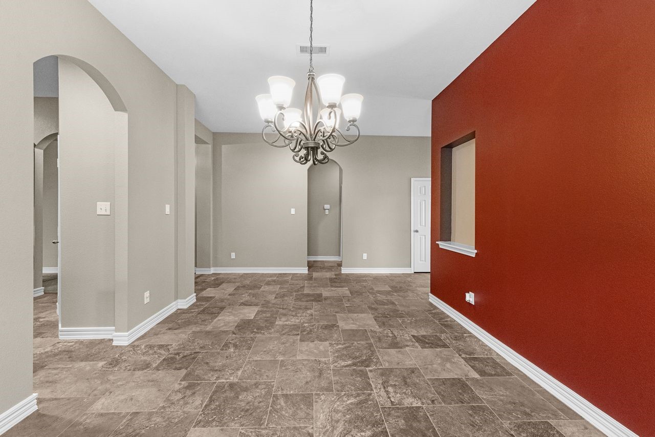 27723 Amy Willow Lane Property Photo 3