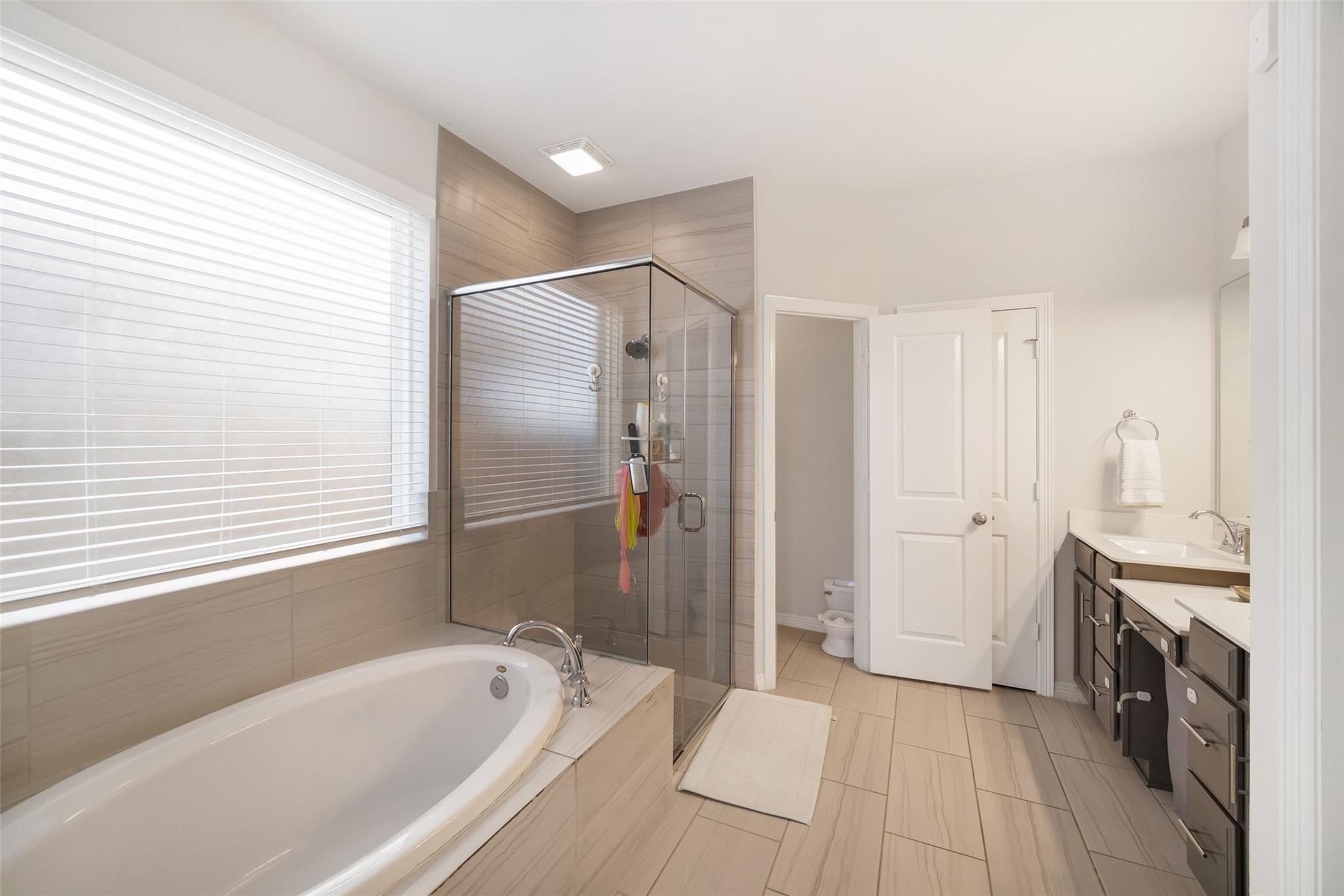 1811 Smithers Landing Drive Property Photo 20