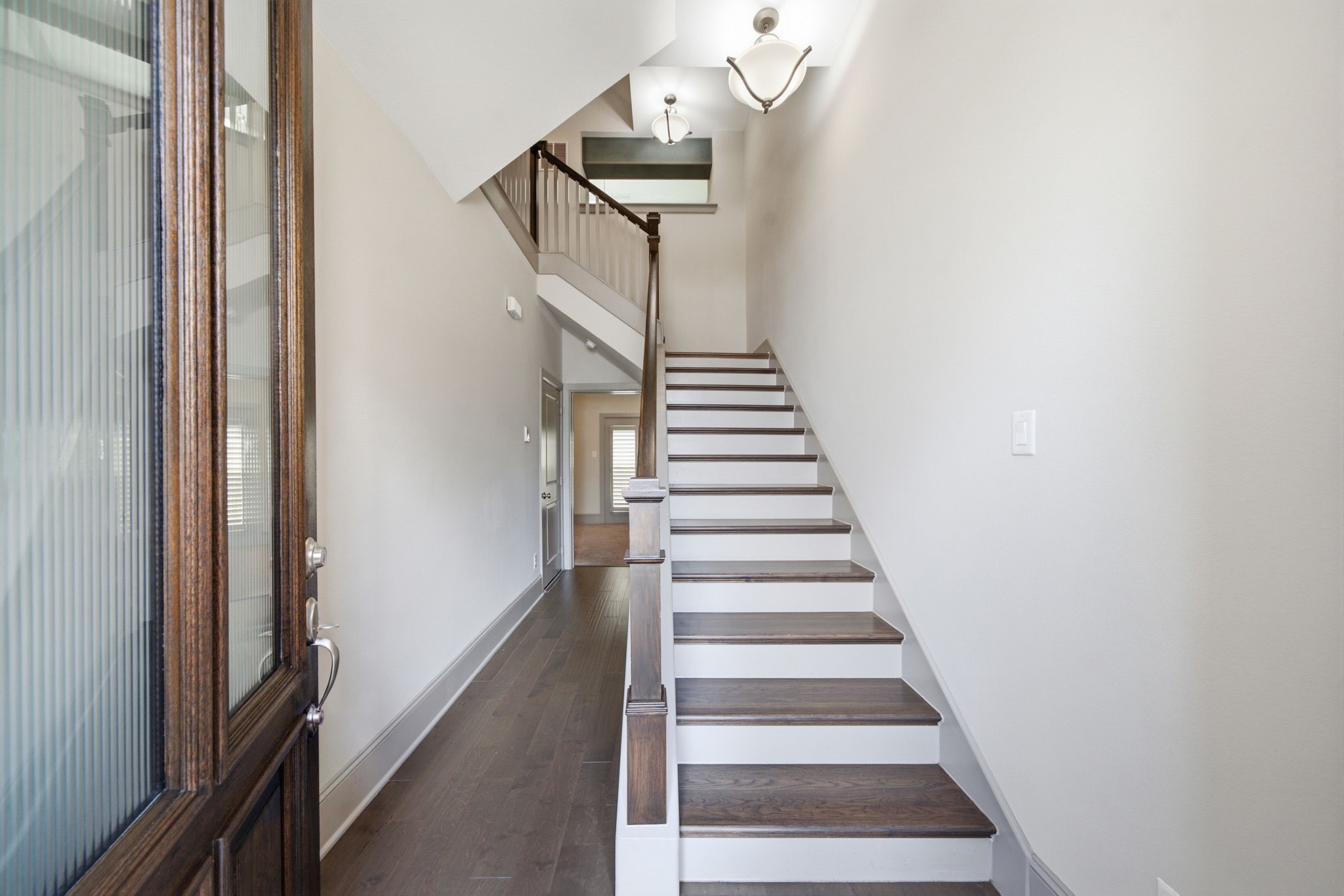 1434 Apsley Manor Trail Property Photo 3