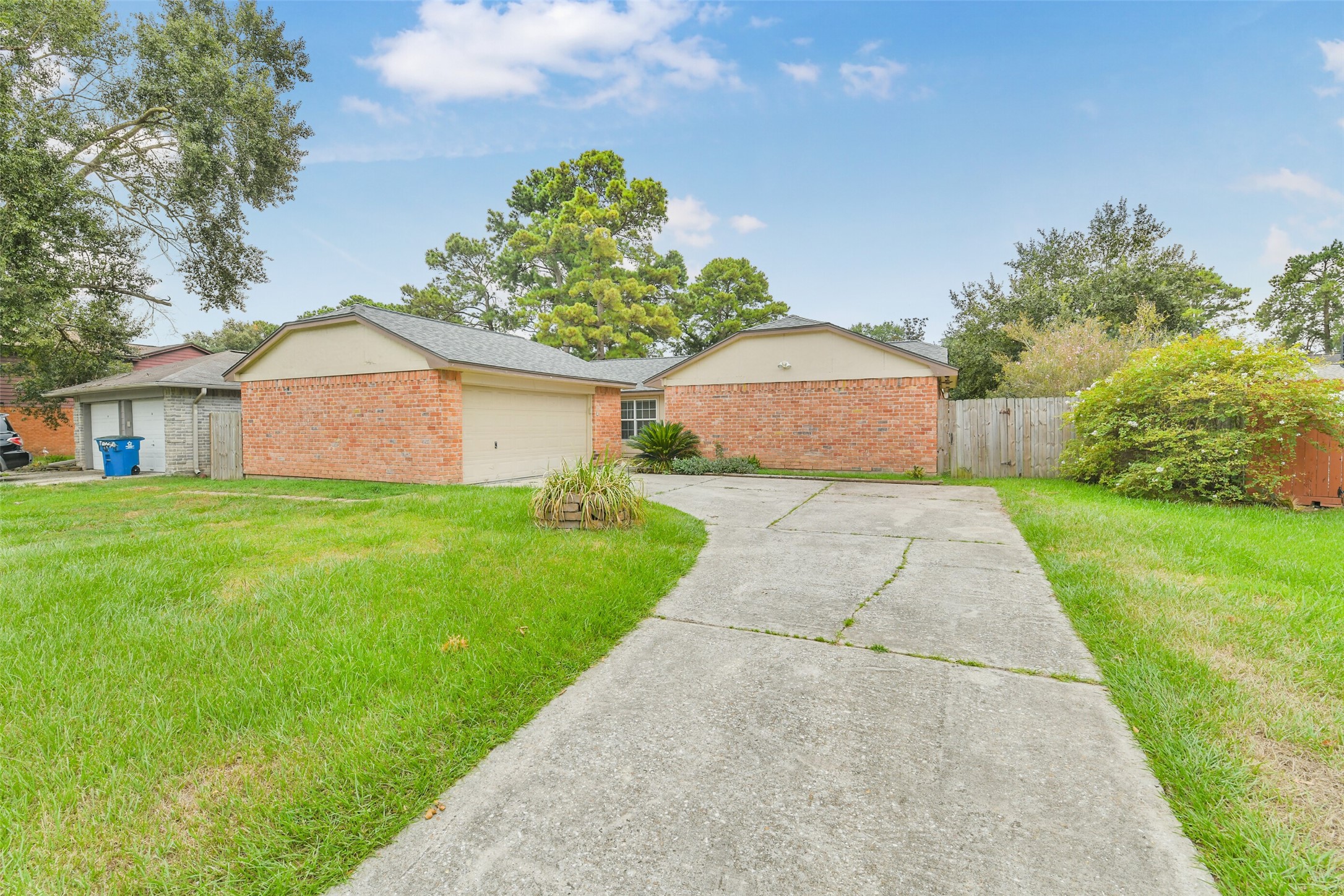 4523 Stallion Brook Lane Property Photo 1