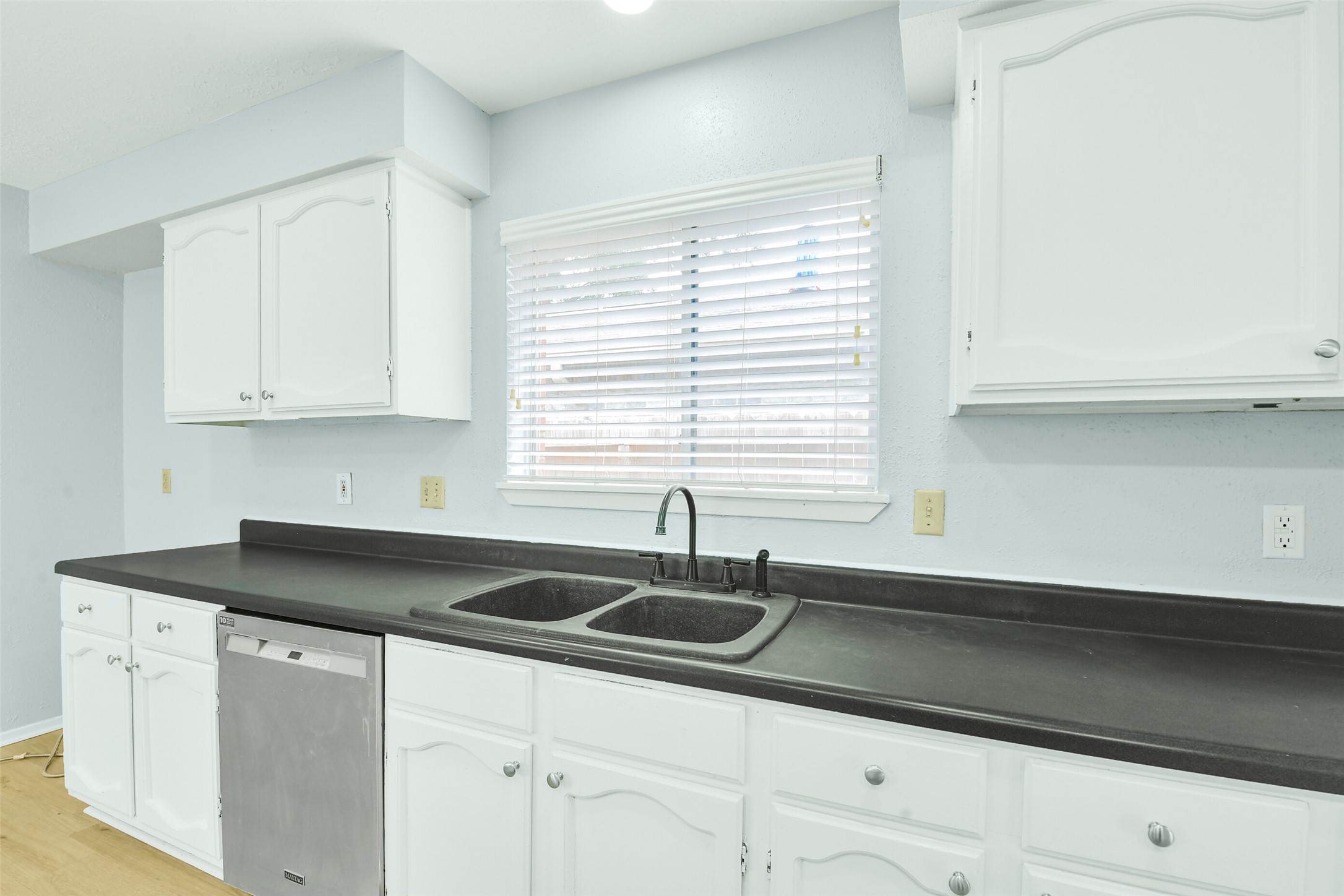 4523 Stallion Brook Lane Property Photo 15