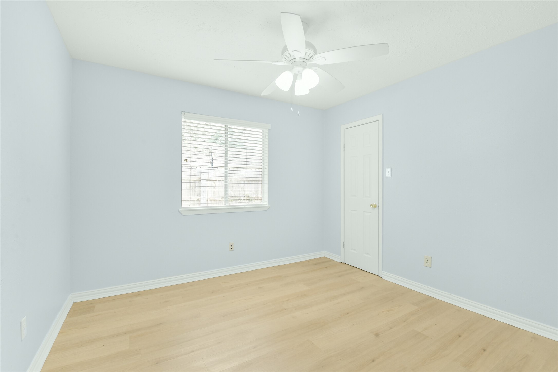 4523 Stallion Brook Lane Property Photo 28