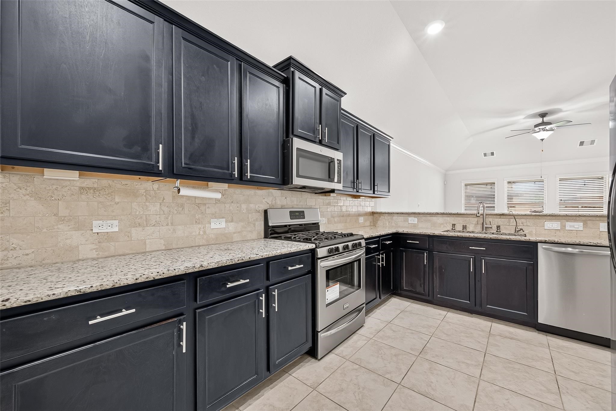 22531 Mary Rogers Trail Property Photo 12
