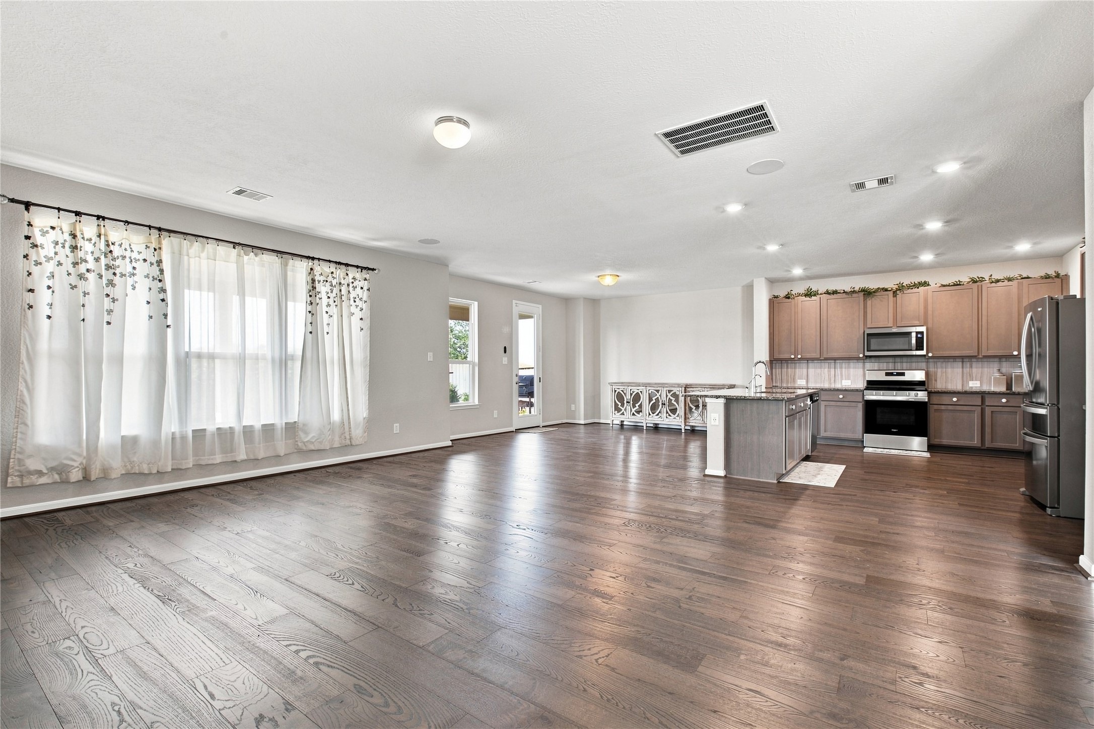 25103 Farmdale Lane Property Photo 12