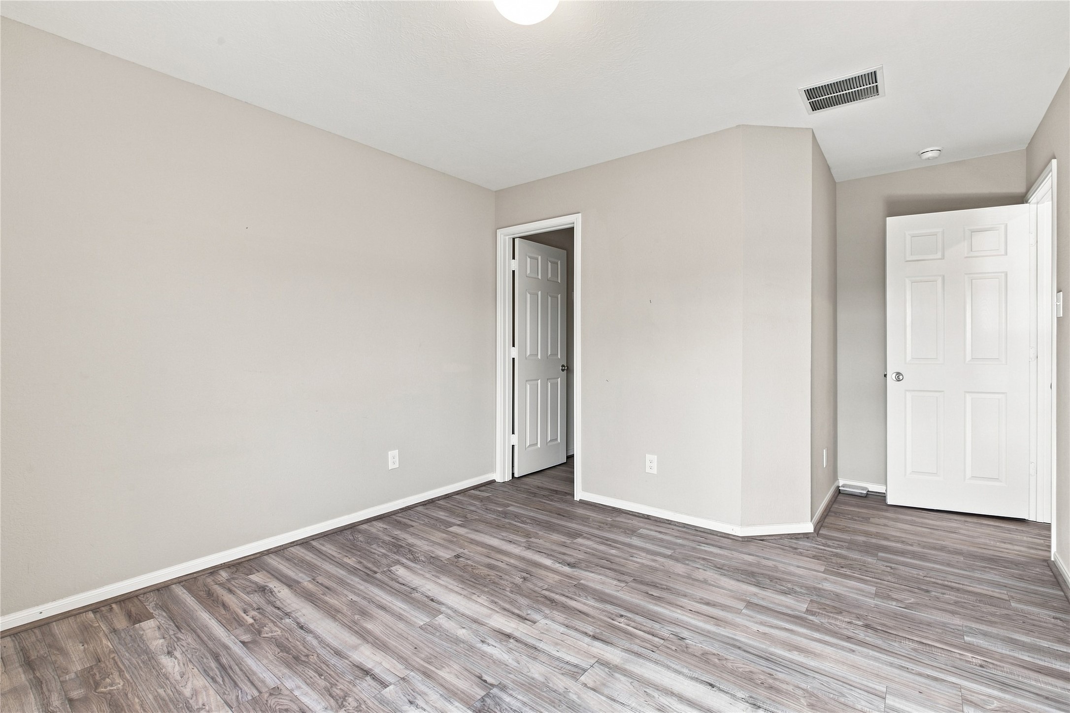 25103 Farmdale Lane Property Photo 25
