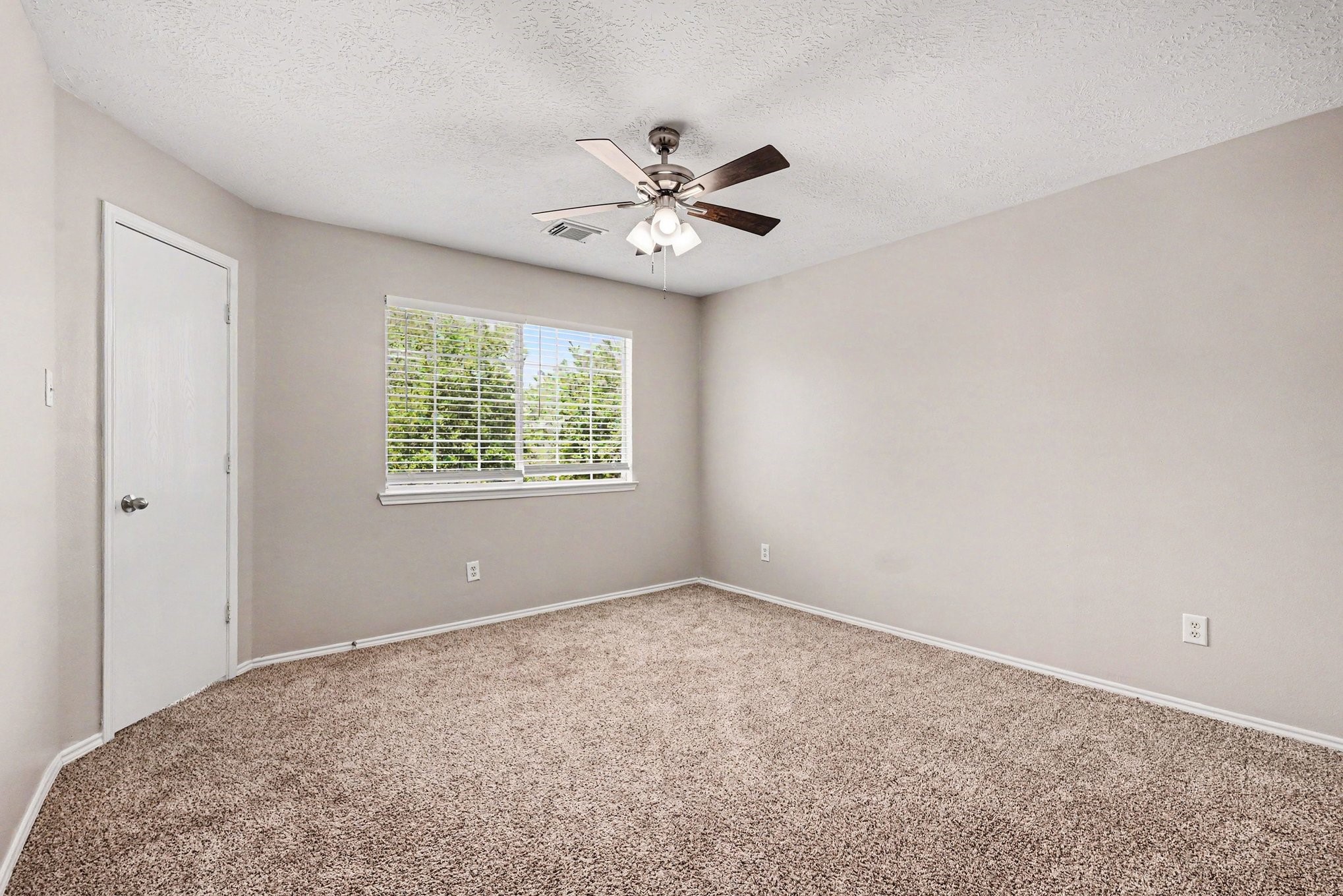7303 Winter Song Drive Property Photo 21