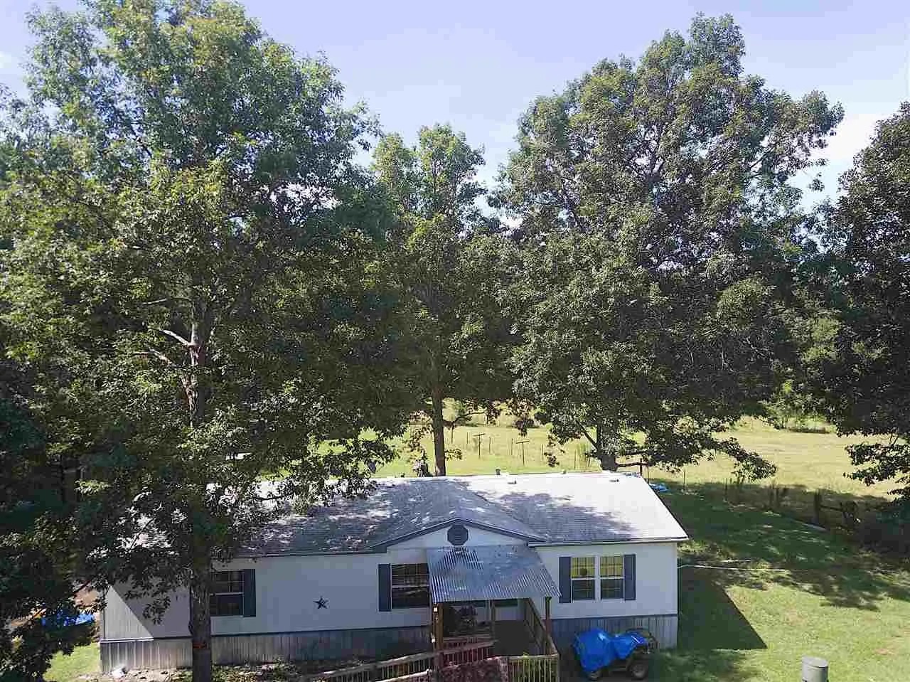 3095 County Road 1087 Property Photo 3