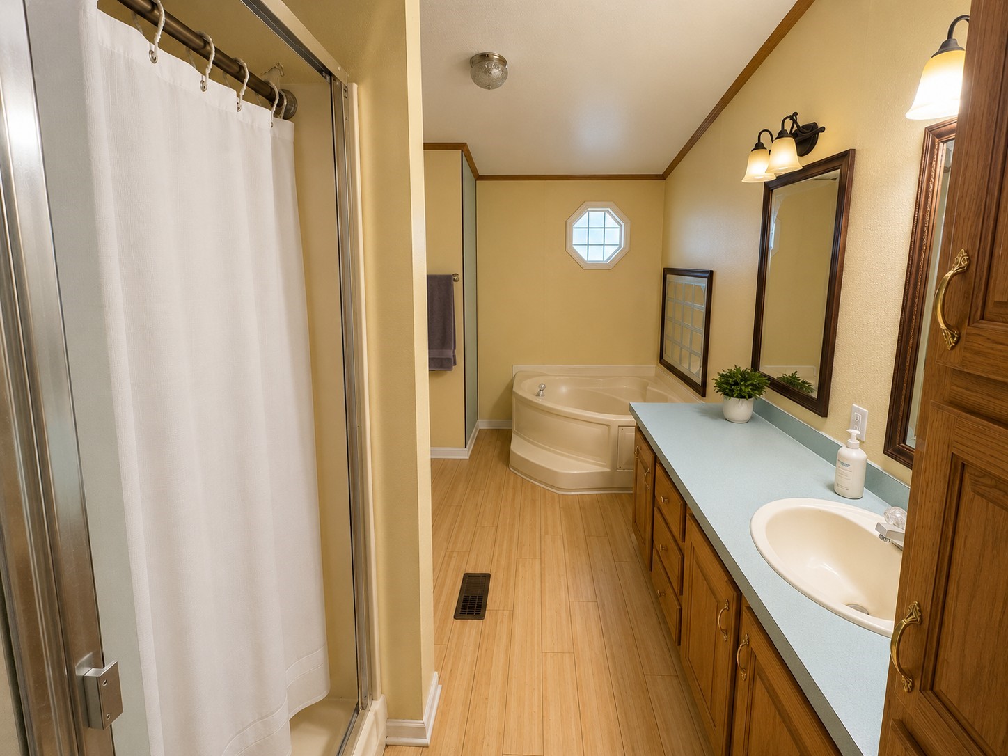 3095 County Road 1087 Property Photo 7