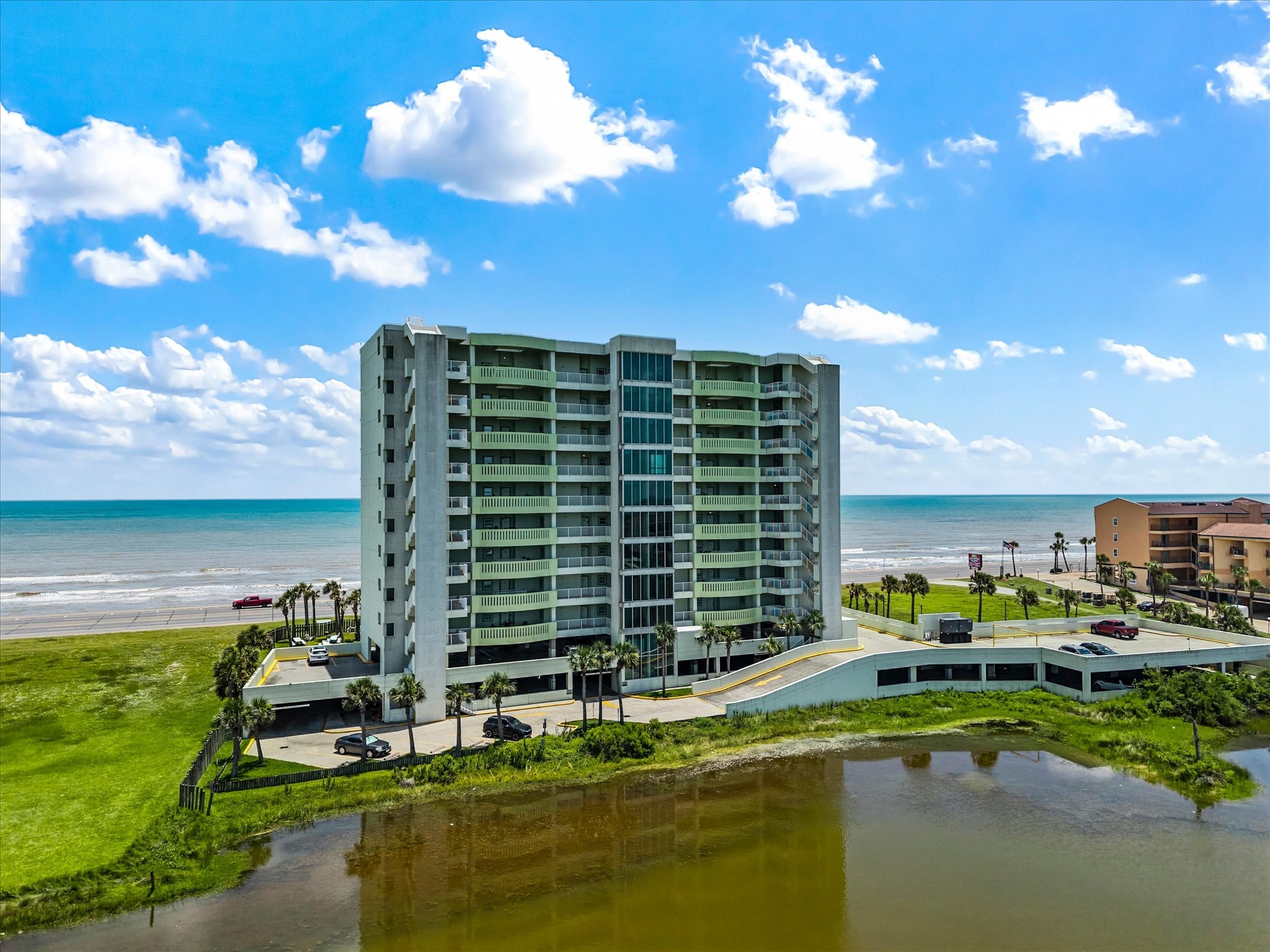 9420 Seawall Boulevard 306 Property Photo 4