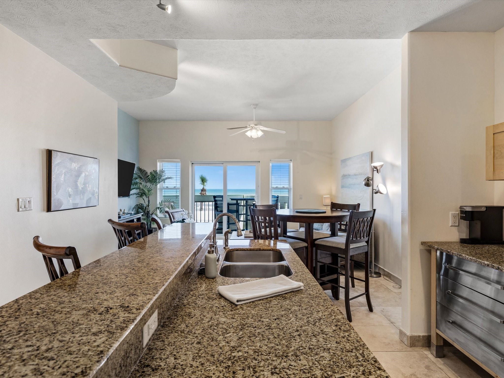 9420 Seawall Boulevard 306 Property Photo 11