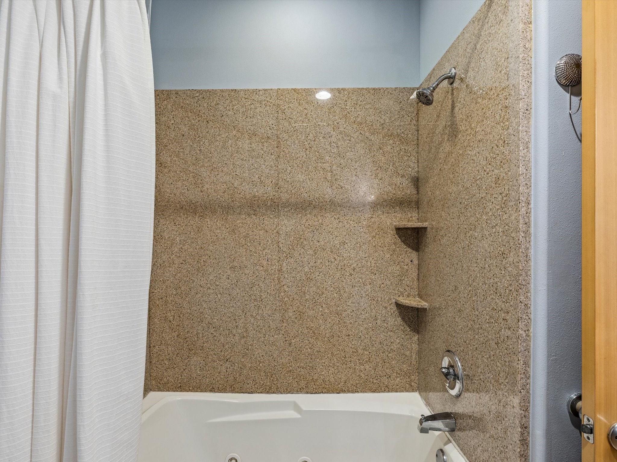 9420 Seawall Boulevard 306 Property Photo 22