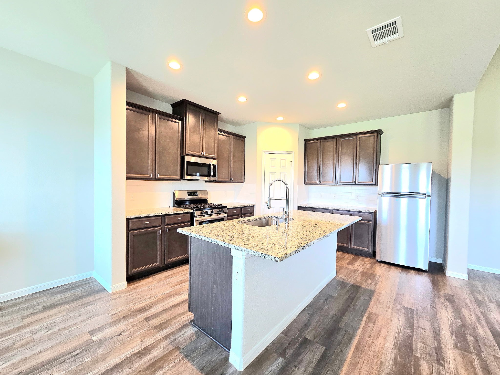 441 Aurora Creek Drive Property Photo 14