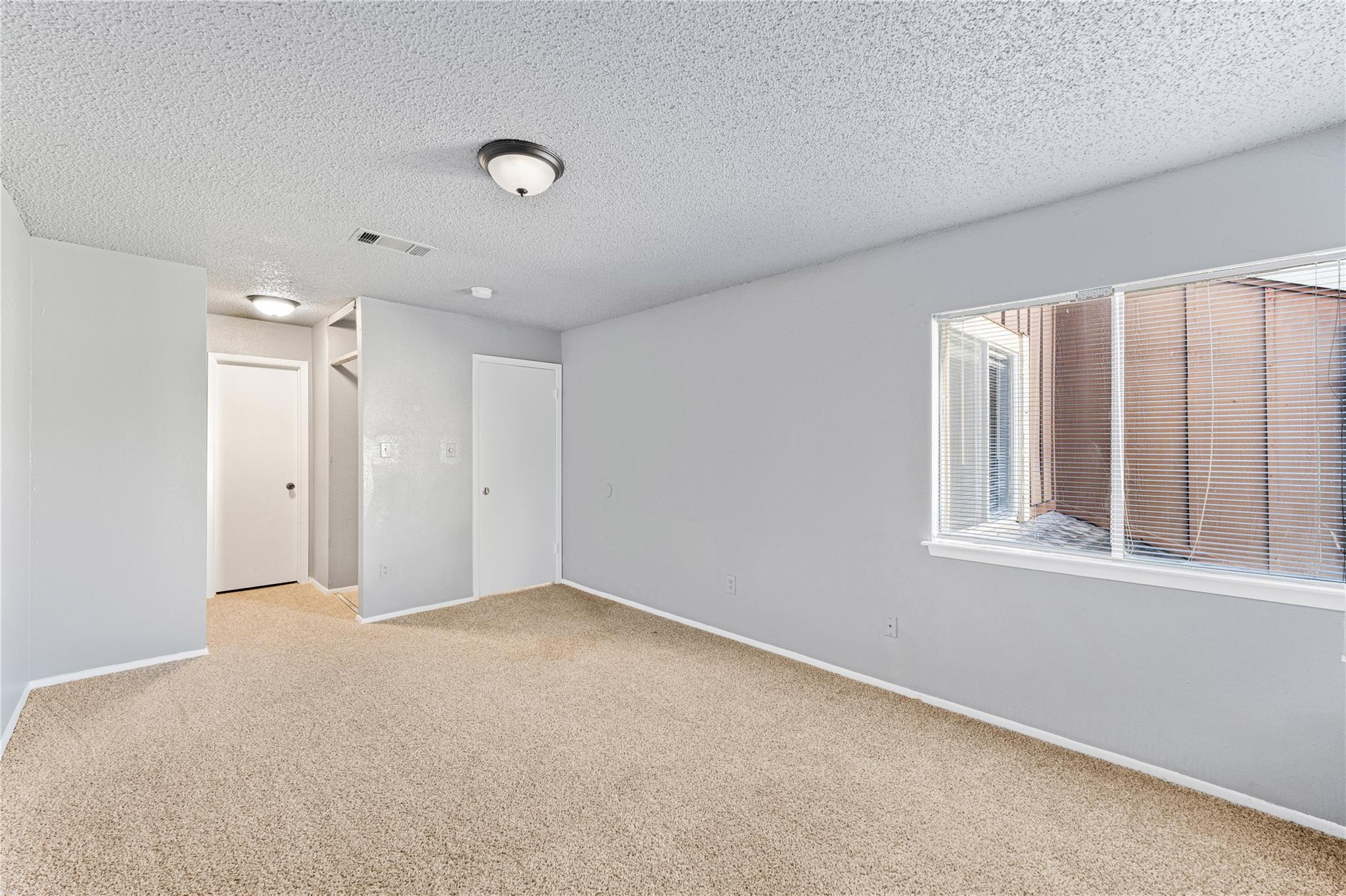 12665 Wellington Park Drive Property Photo 11