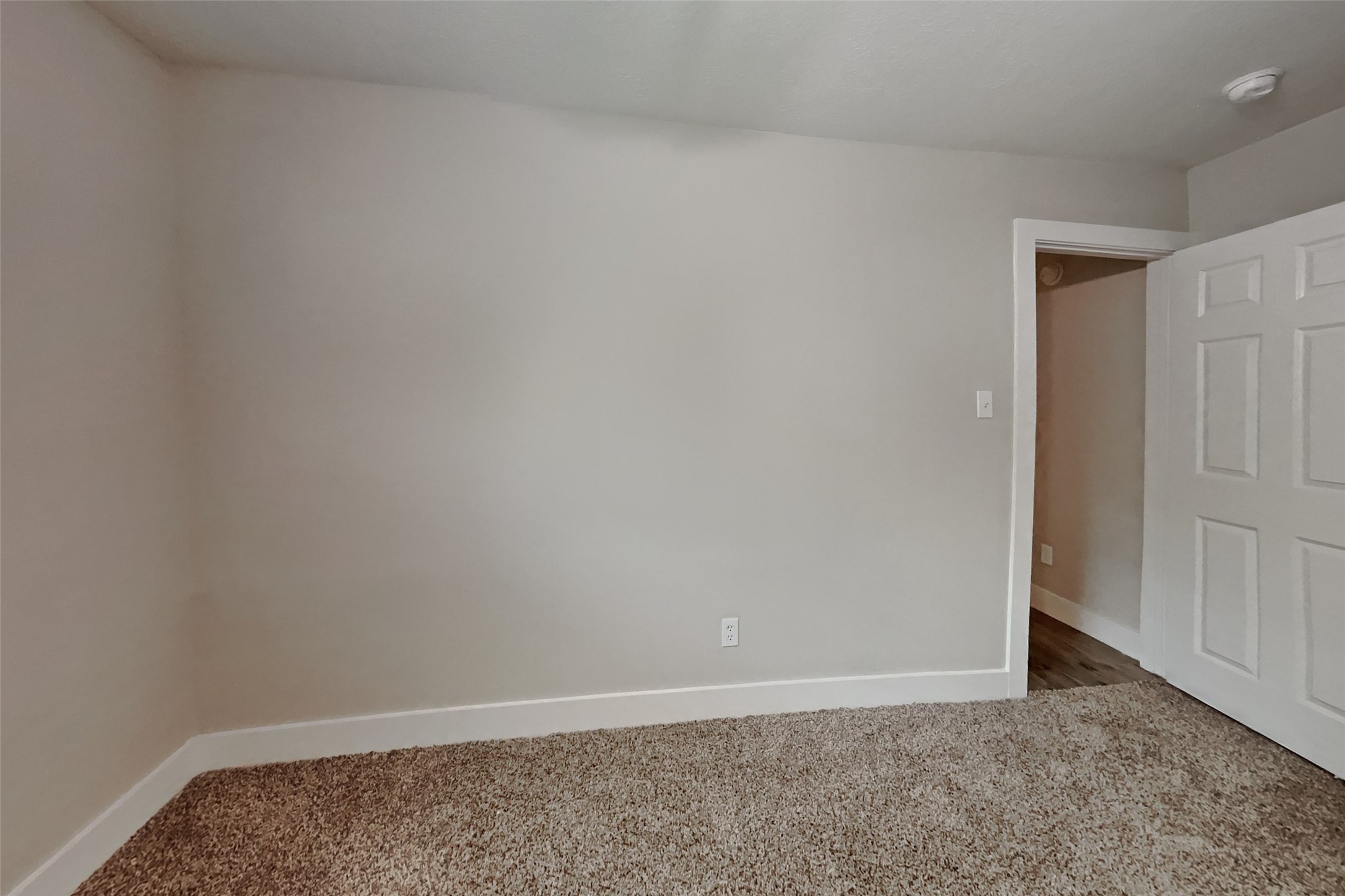 18116 Red Pine Court Property Photo 14
