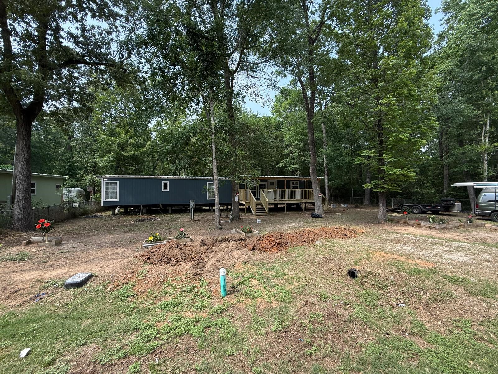 250 Beaver Run Property Photo 3