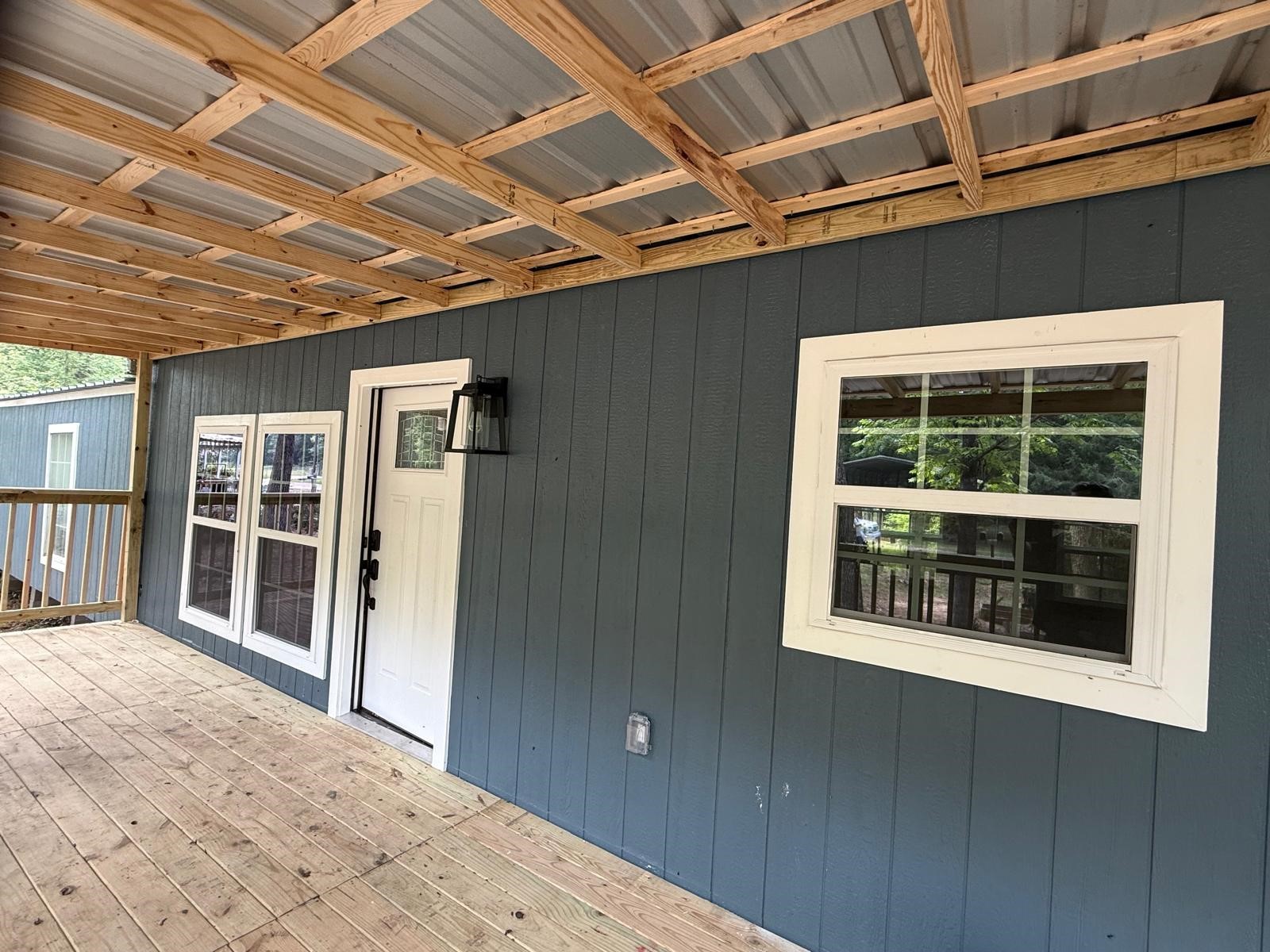 250 Beaver Run Property Photo 6