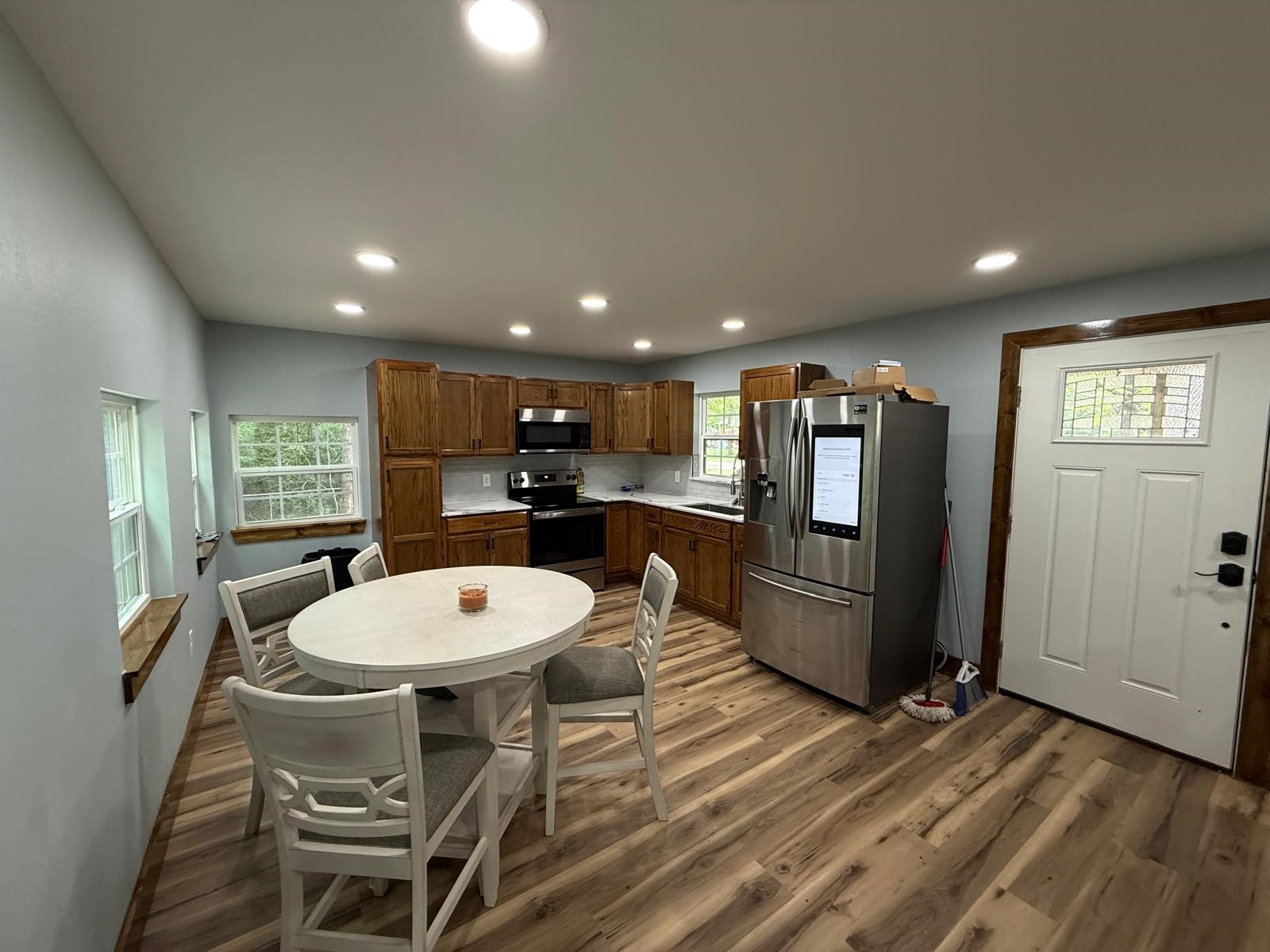 250 Beaver Run Property Photo 8