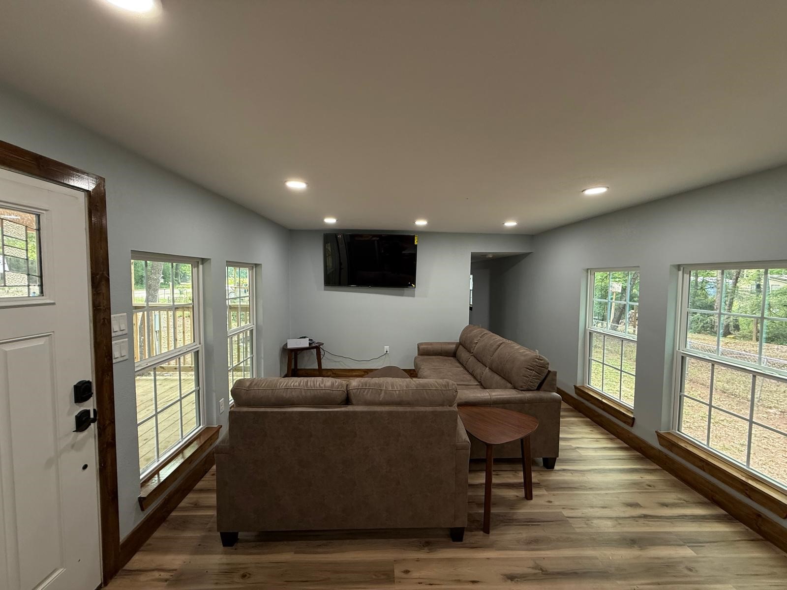 250 Beaver Run Property Photo 9