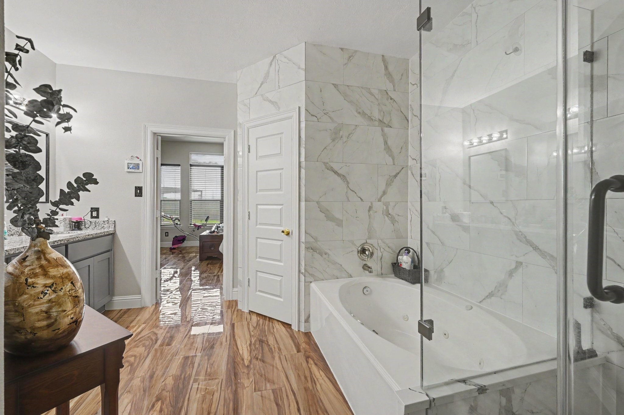 8422 W Sienna Cove Lane Property Photo 7