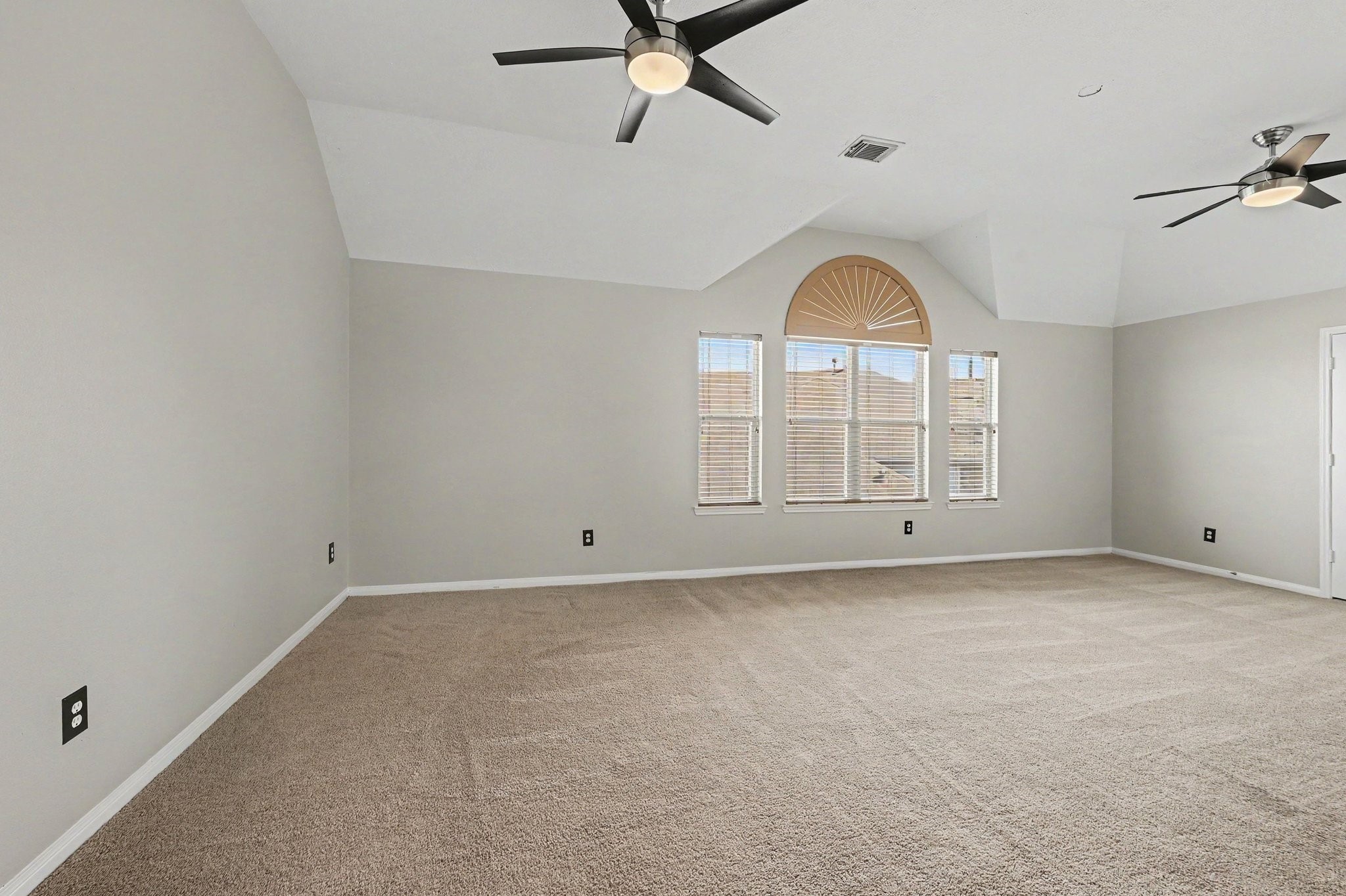 8422 W Sienna Cove Lane Property Photo 18