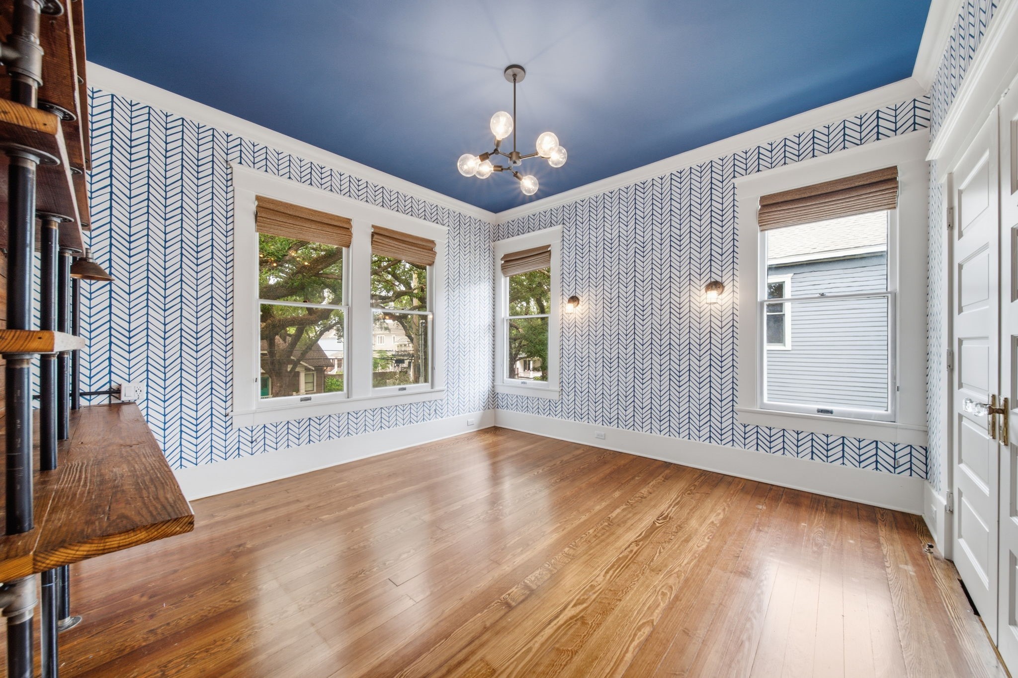 728 Bayland Avenue Property Photo 32