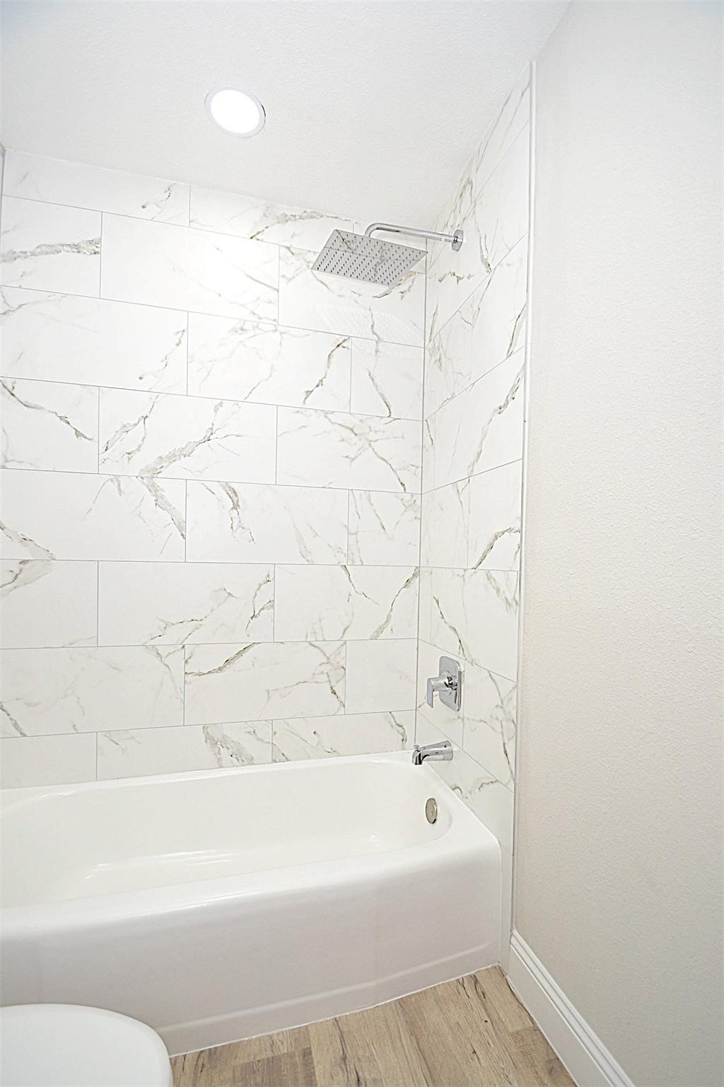5619 Elm Springs Drive Property Photo 10