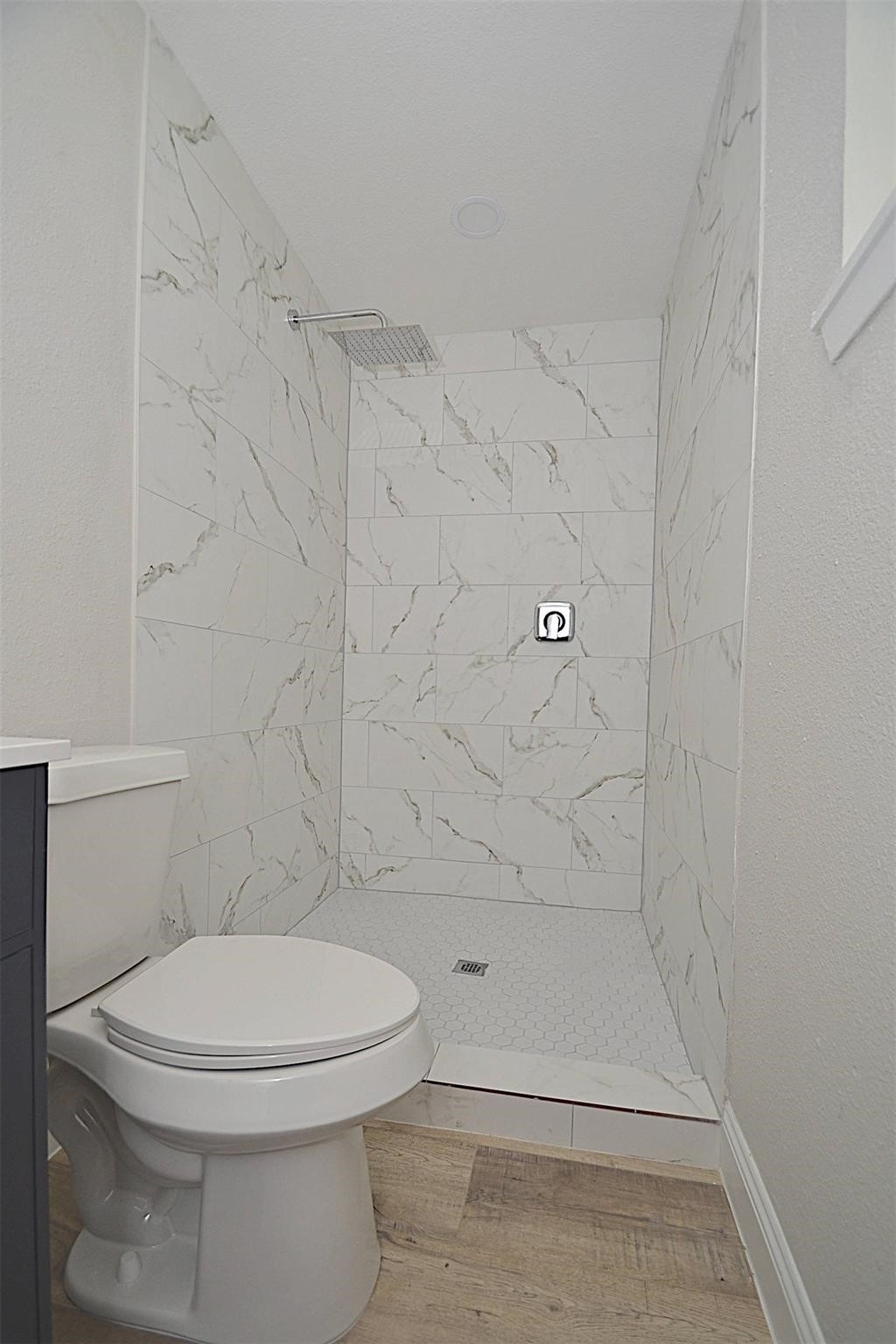 5619 Elm Springs Drive Property Photo 18