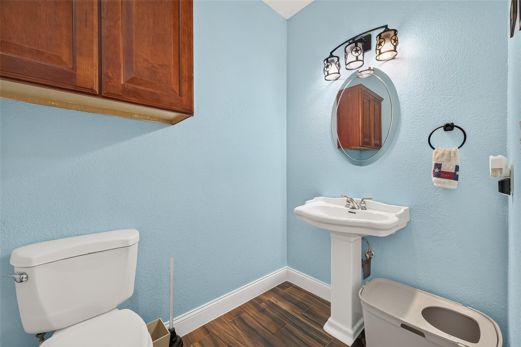 18526 Steele Point Drive Property Photo 20