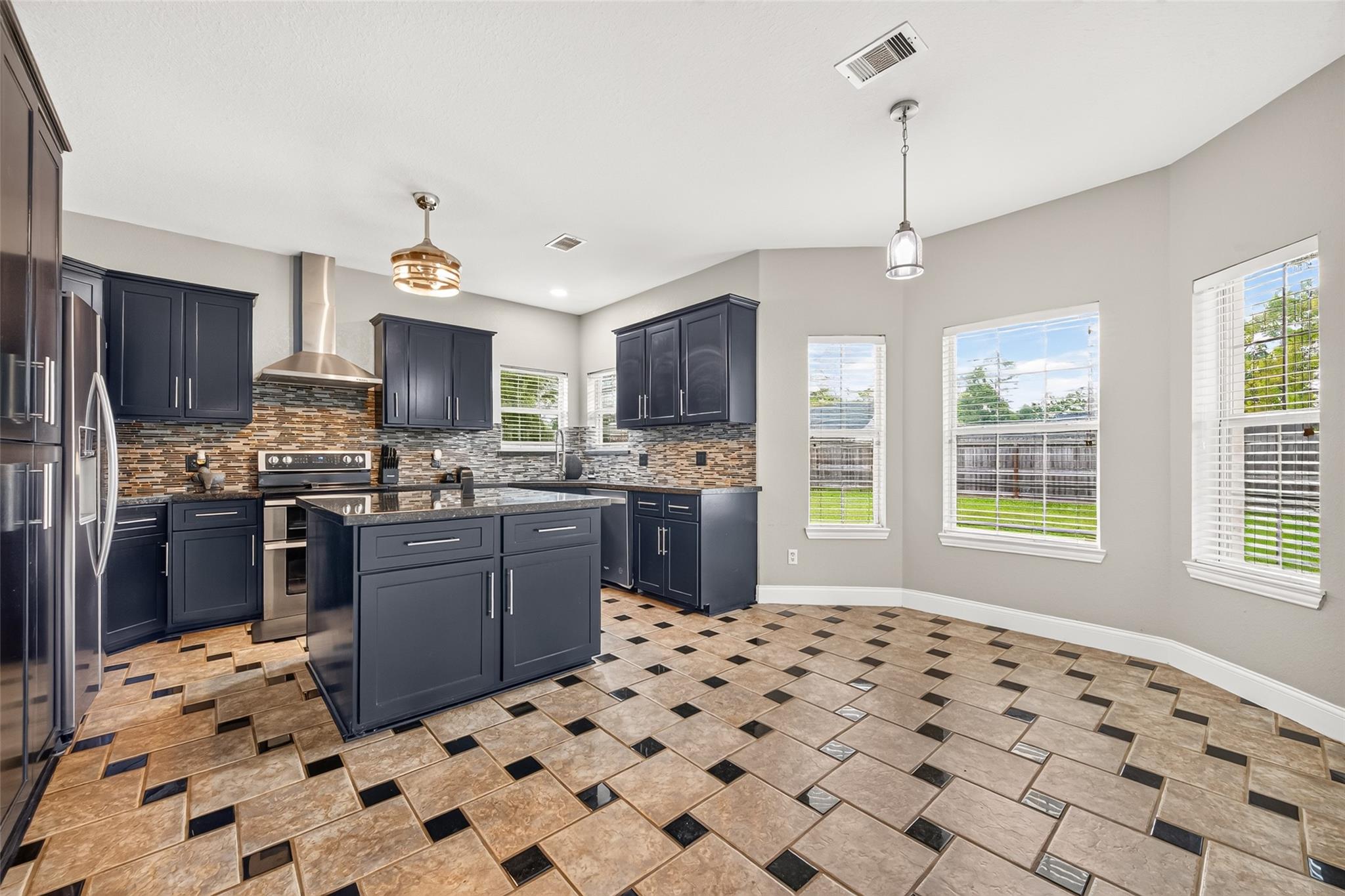 18526 Steele Point Drive, Crosby Tx 77532 Property Photo 21