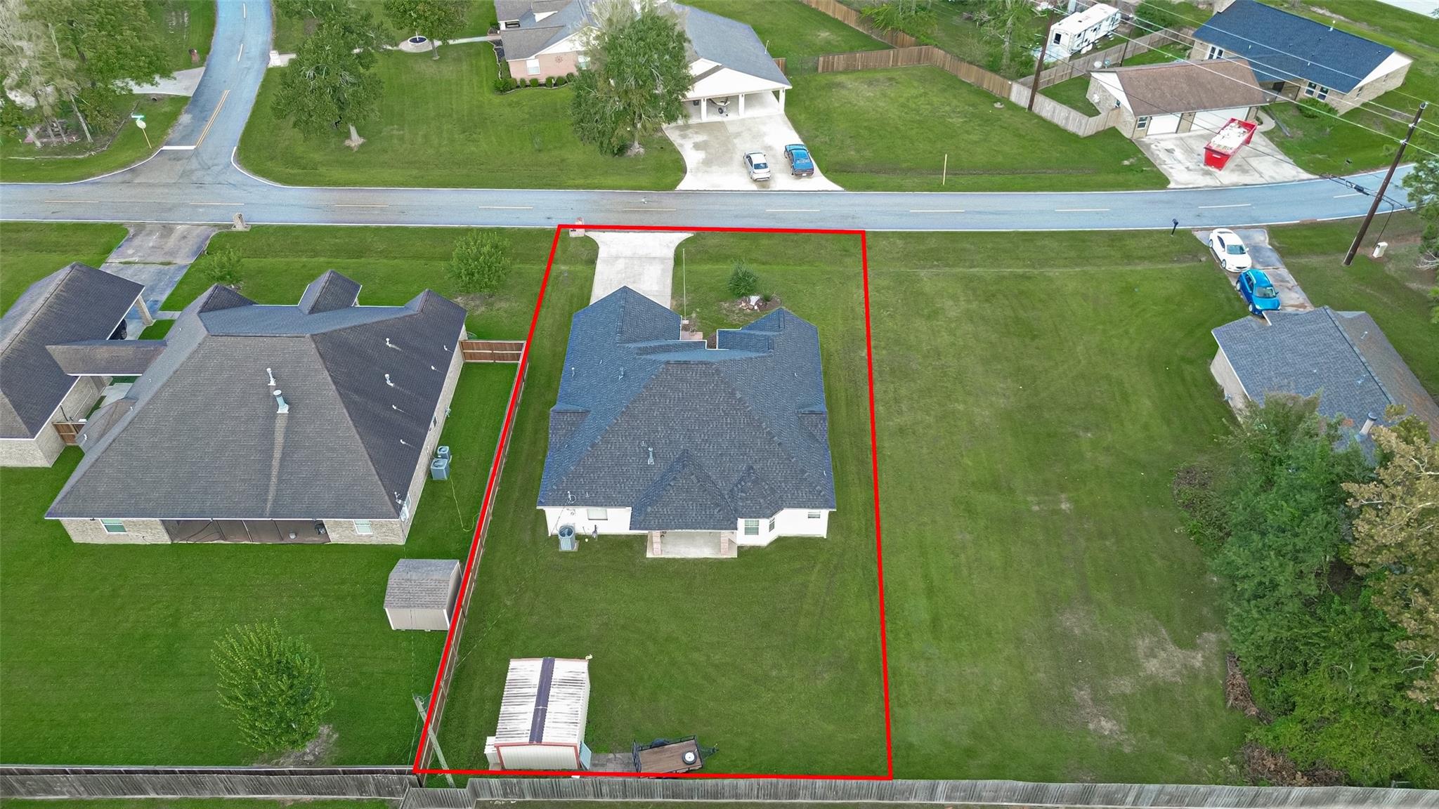 18526 Steele Point Drive Property Photo 47