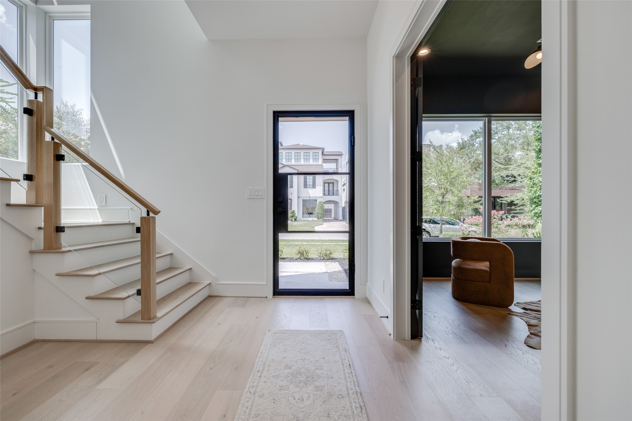 1511 Kipling Street Property Photo 5