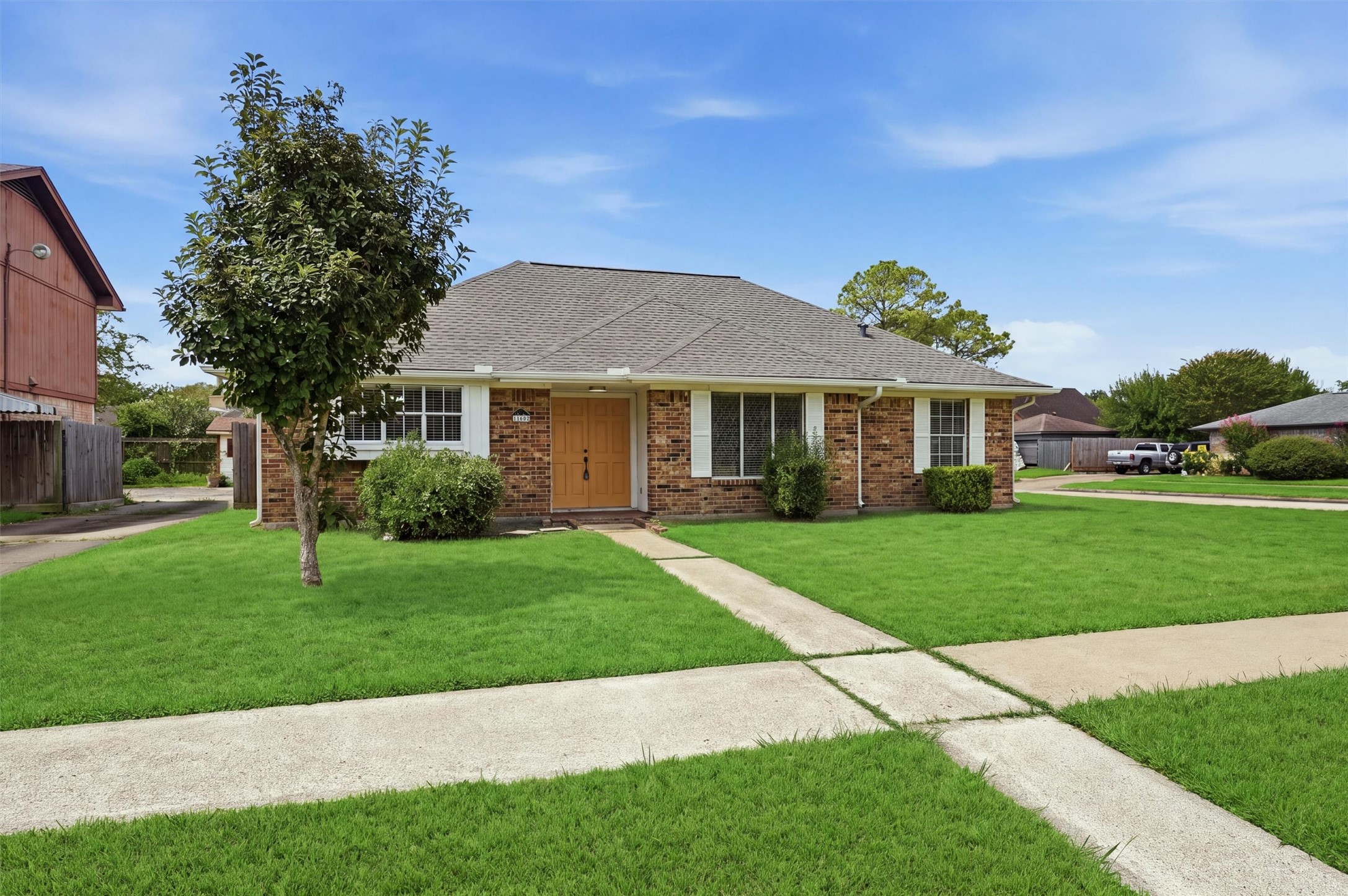 11602 Sagemeadow Lane Property Photo 3