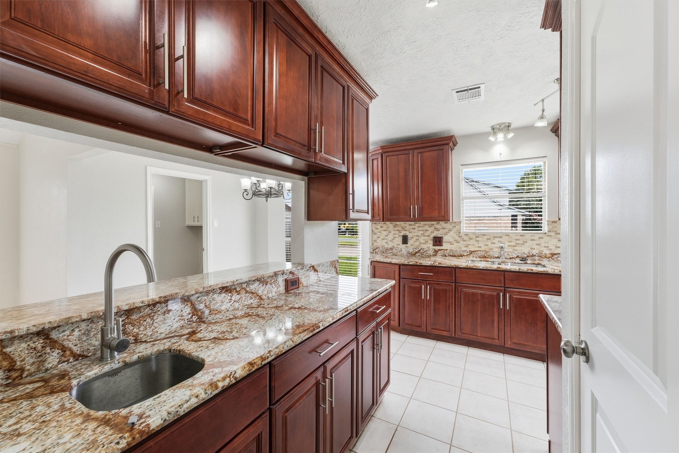 11602 Sagemeadow Lane Property Photo 10