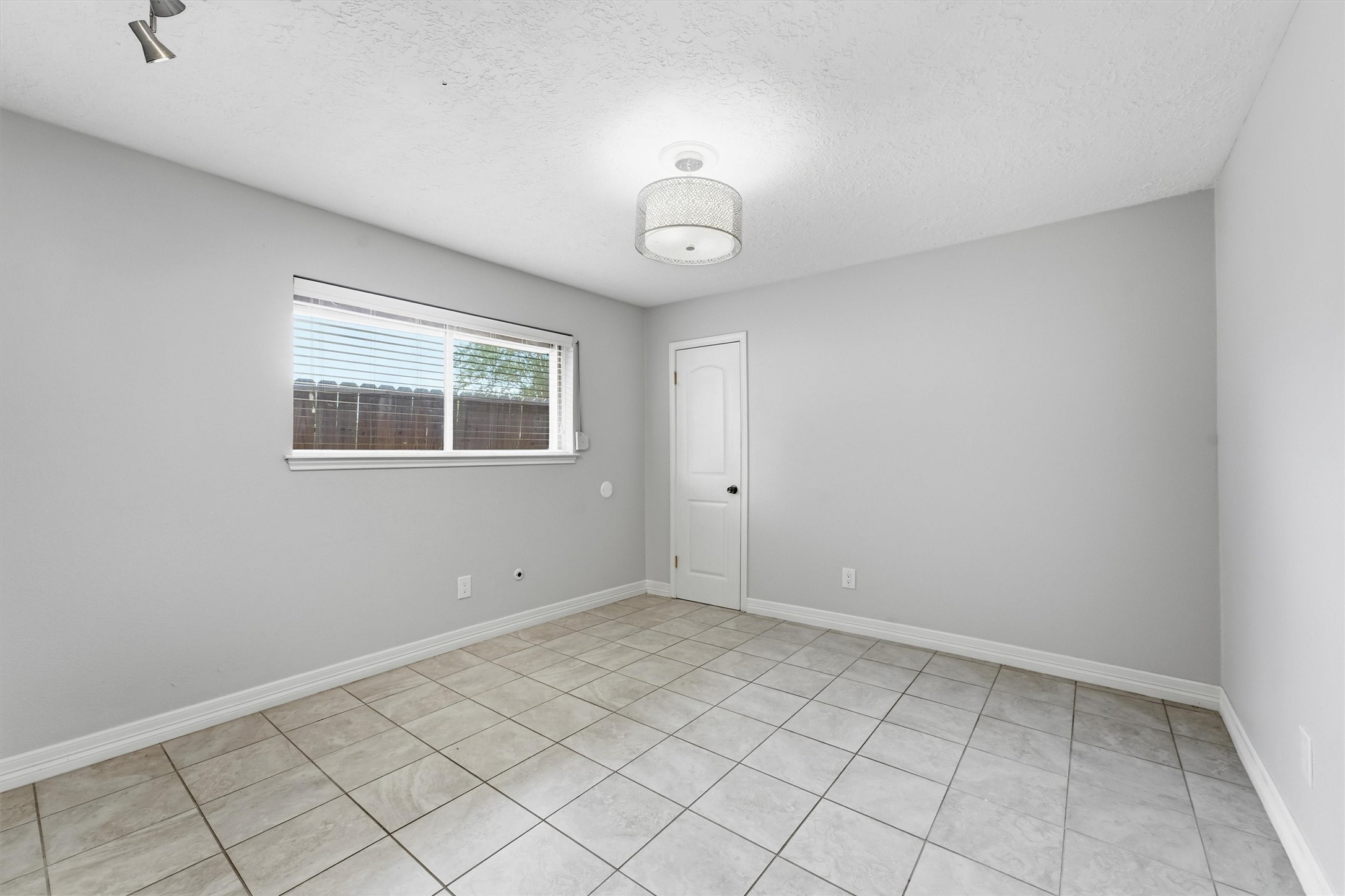 11602 Sagemeadow Lane Property Photo 18