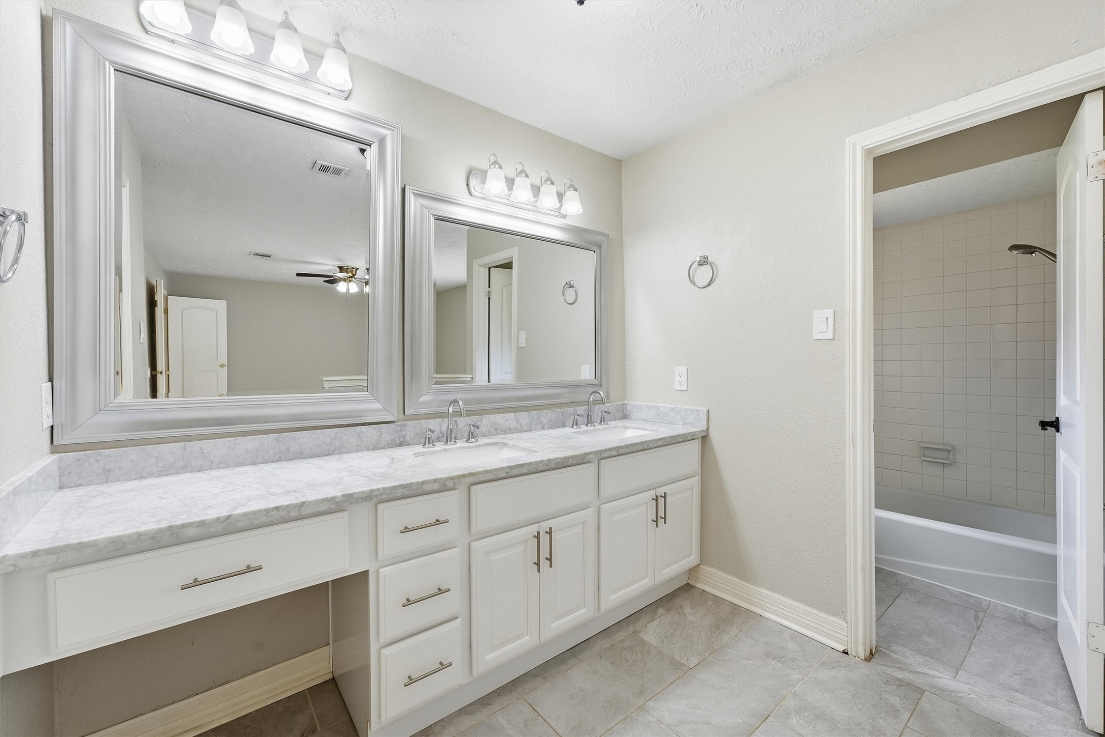11602 Sagemeadow Lane Property Photo 21