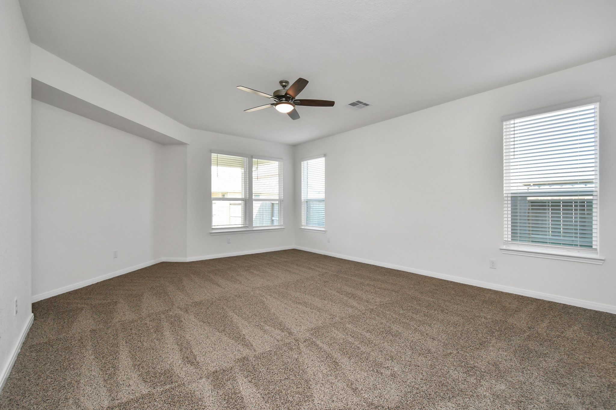 10326 Mount Winchell Drive Property Photo 21