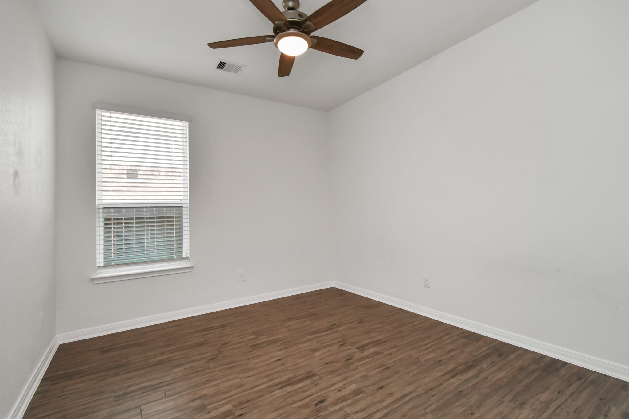 10326 Mount Winchell Drive Property Photo 27