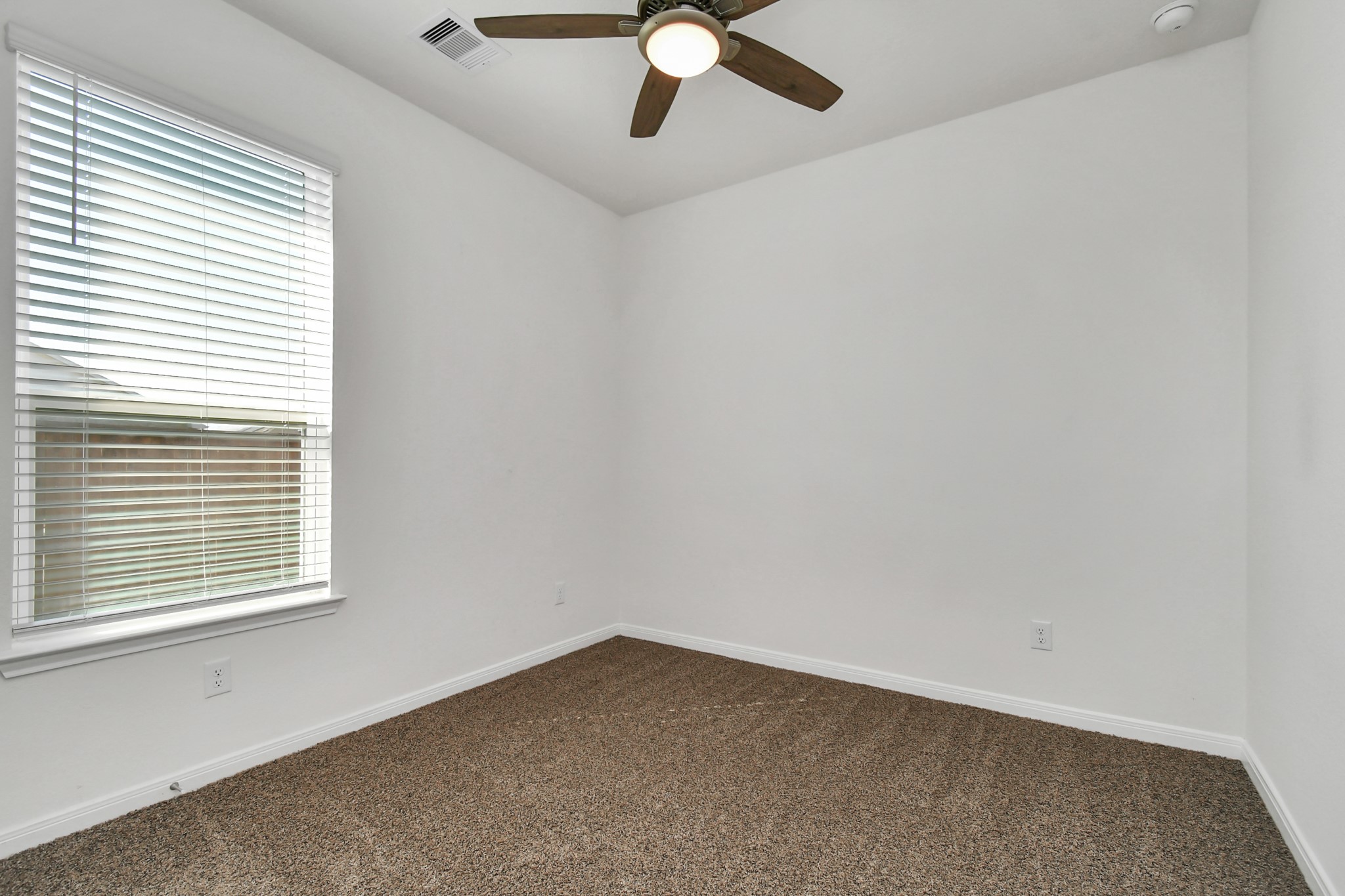 10326 Mount Winchell Drive Property Photo 30