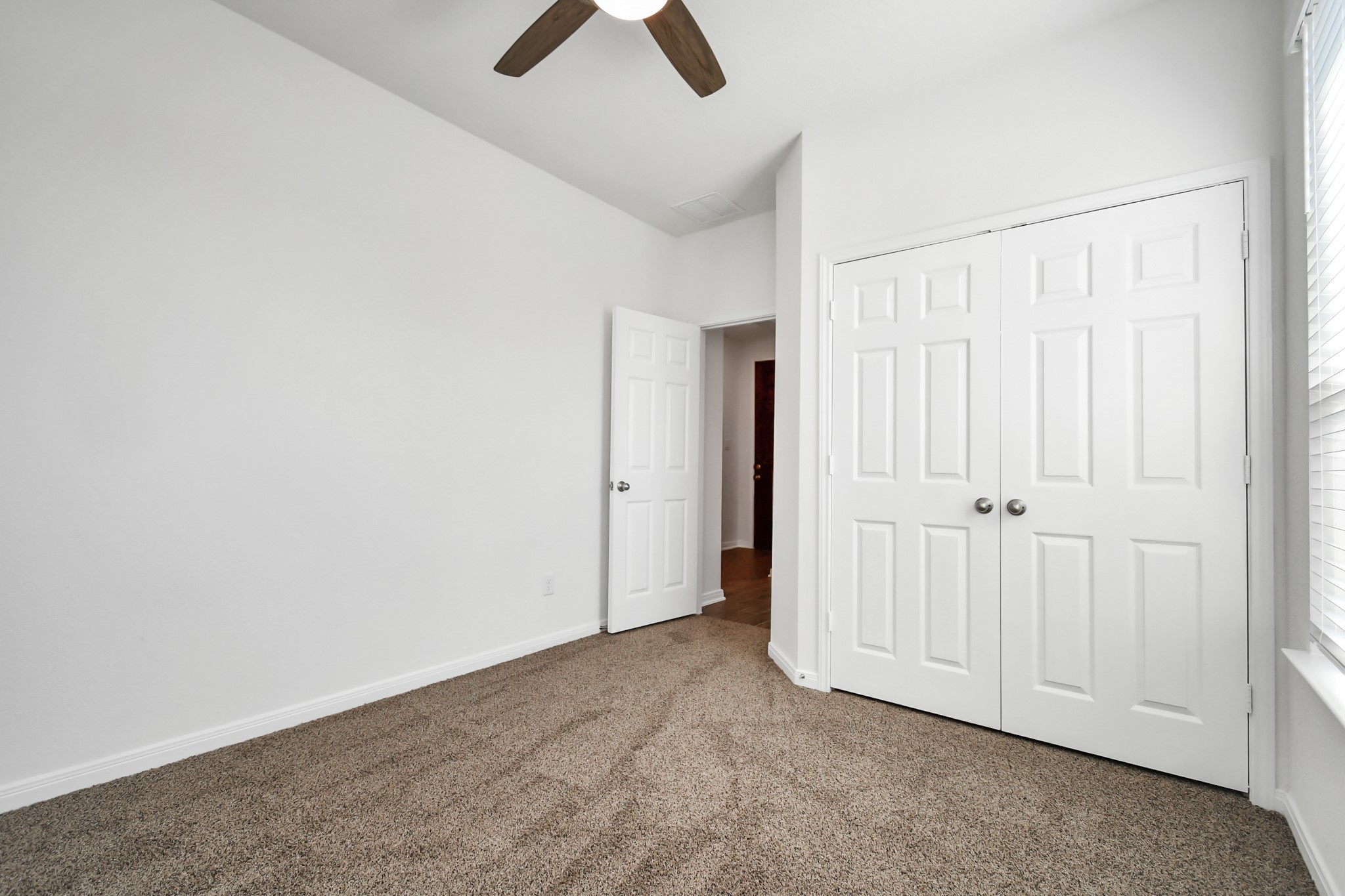 10326 Mount Winchell Drive Property Photo 31