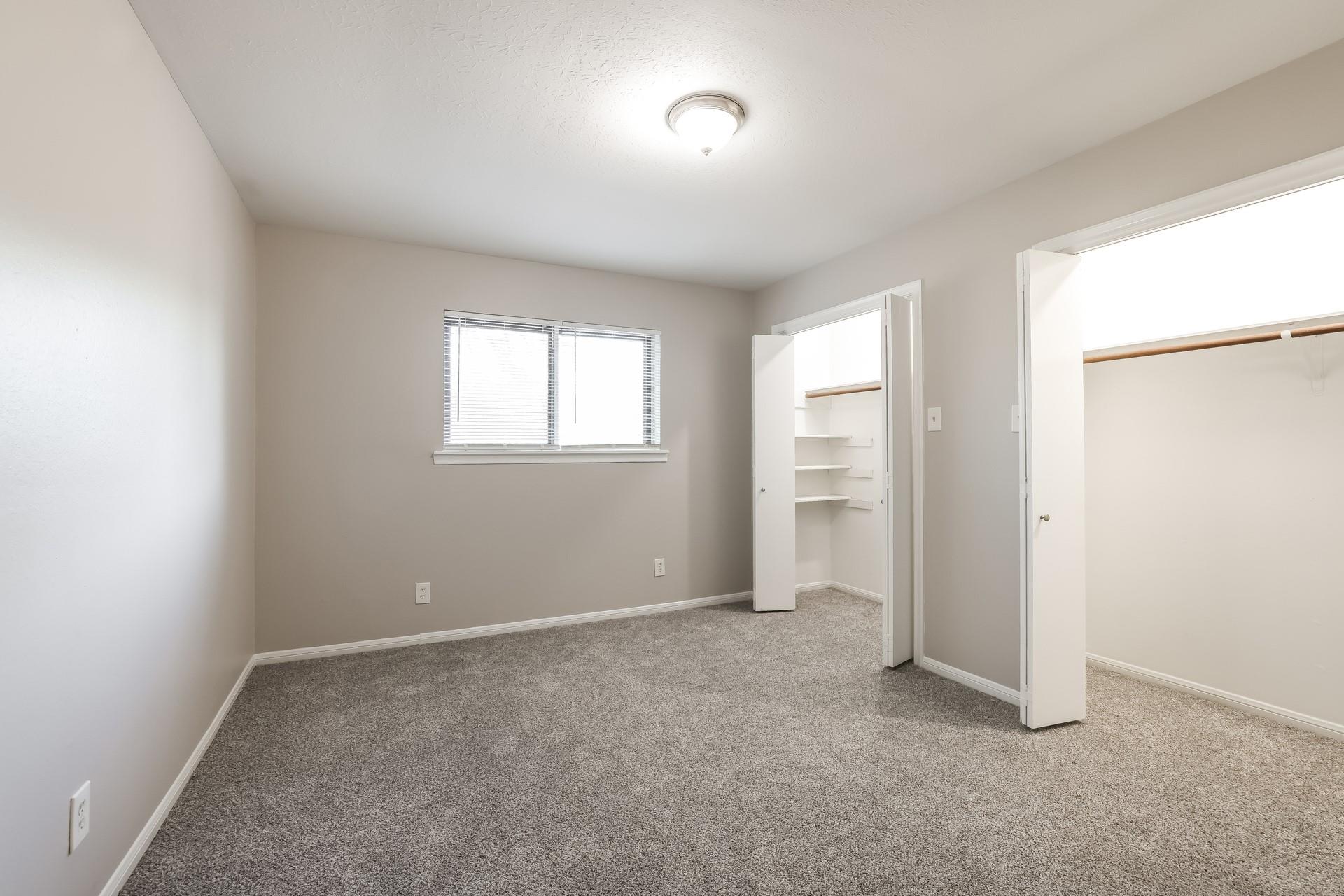 11715 Gardenglen Drive Property Photo 14