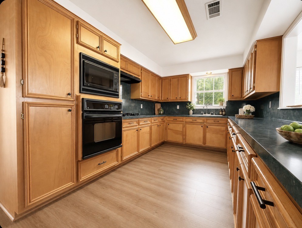 211 Shenandoah Drive Property Photo 3