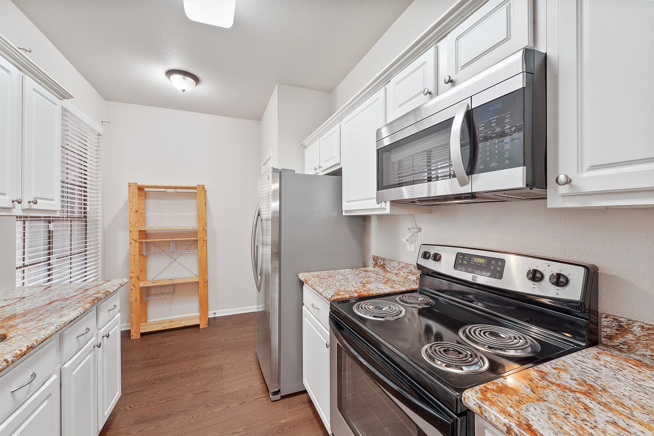 2255 Braeswood Park Drive 249 Property Photo 11