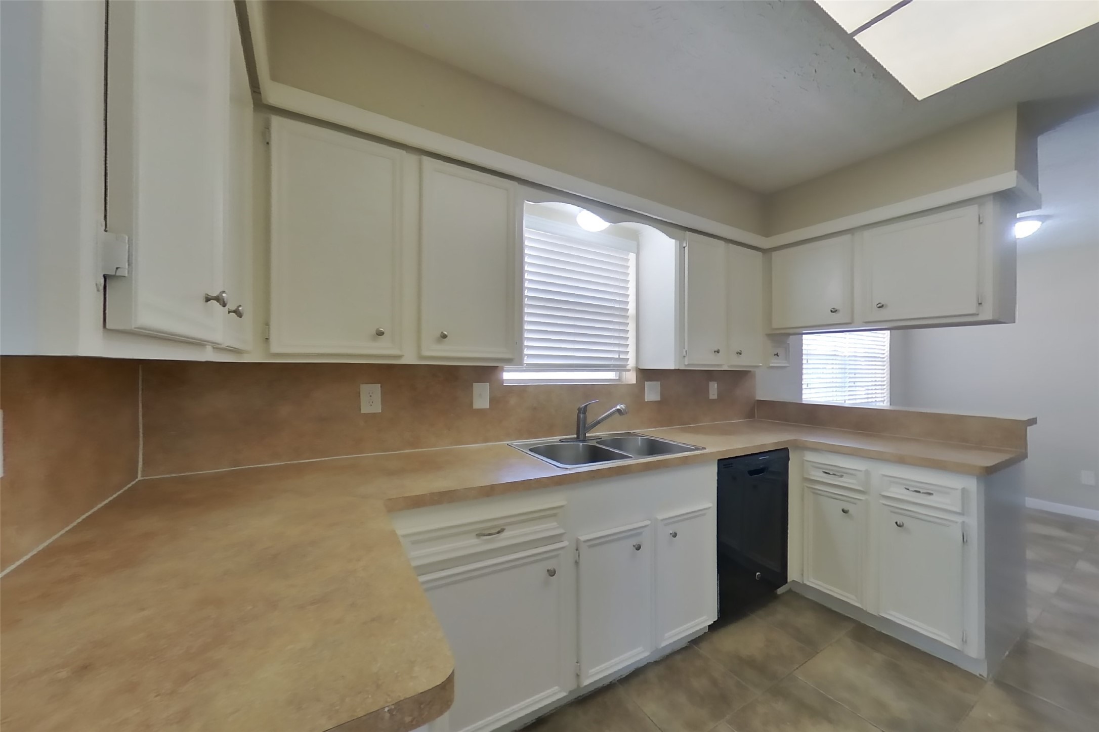 1838 Turtle Creek Drive Property Photo 6