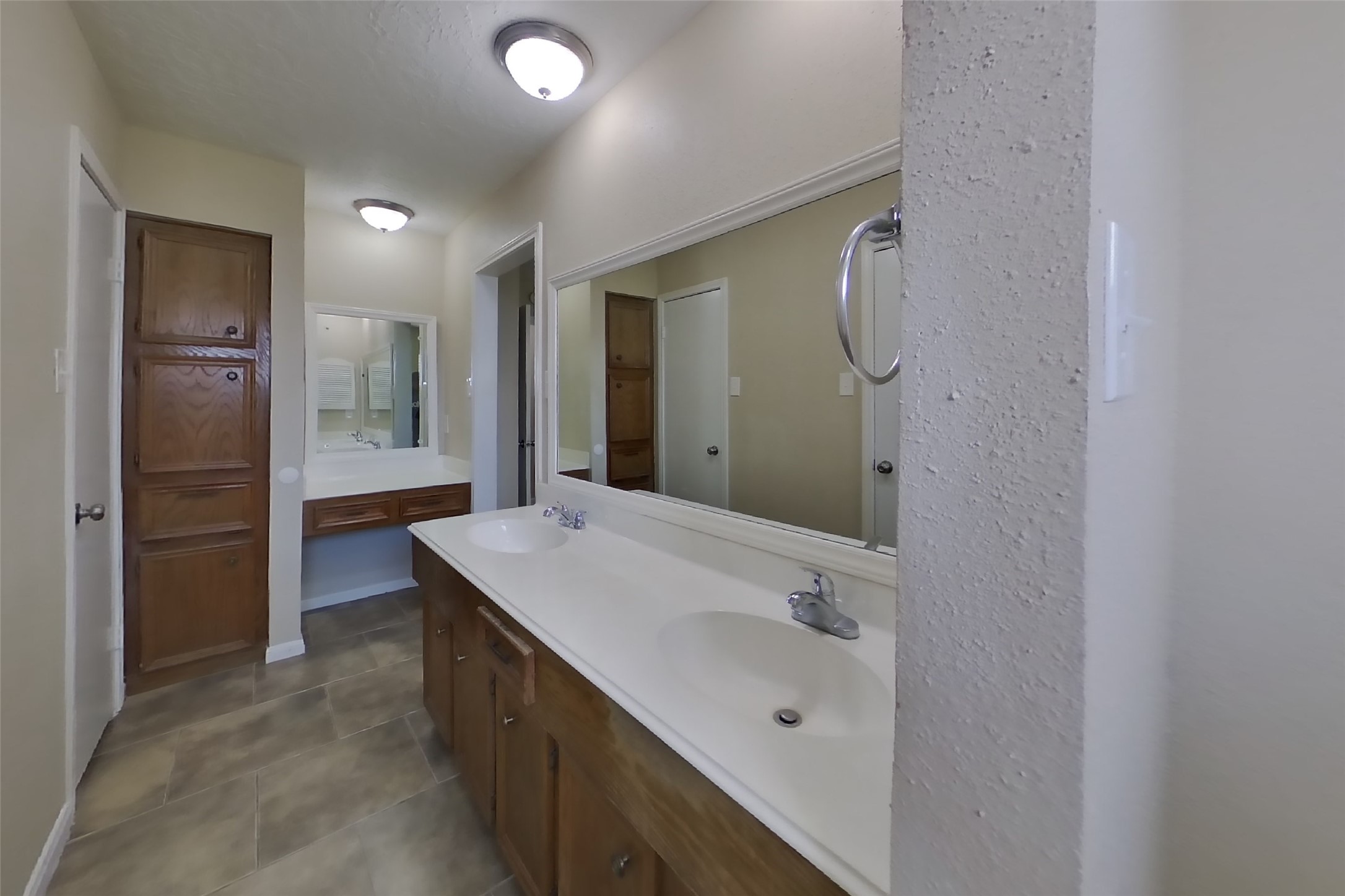 1838 Turtle Creek Drive Property Photo 8