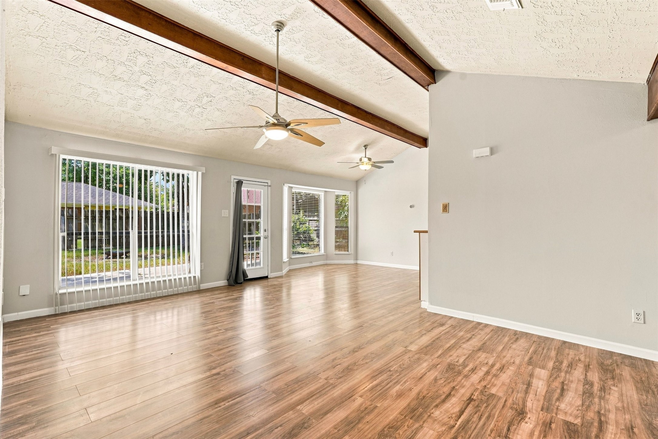 7623 Kite Hill Drive Property Photo 5