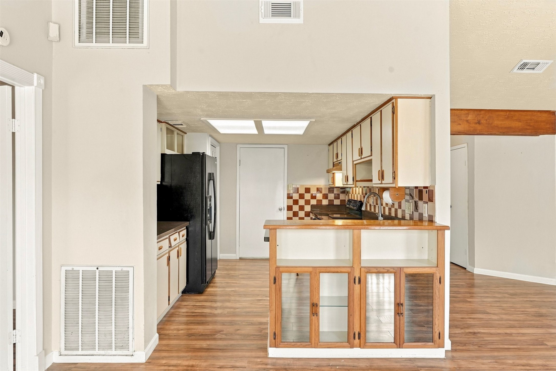 7623 Kite Hill Drive Property Photo 11
